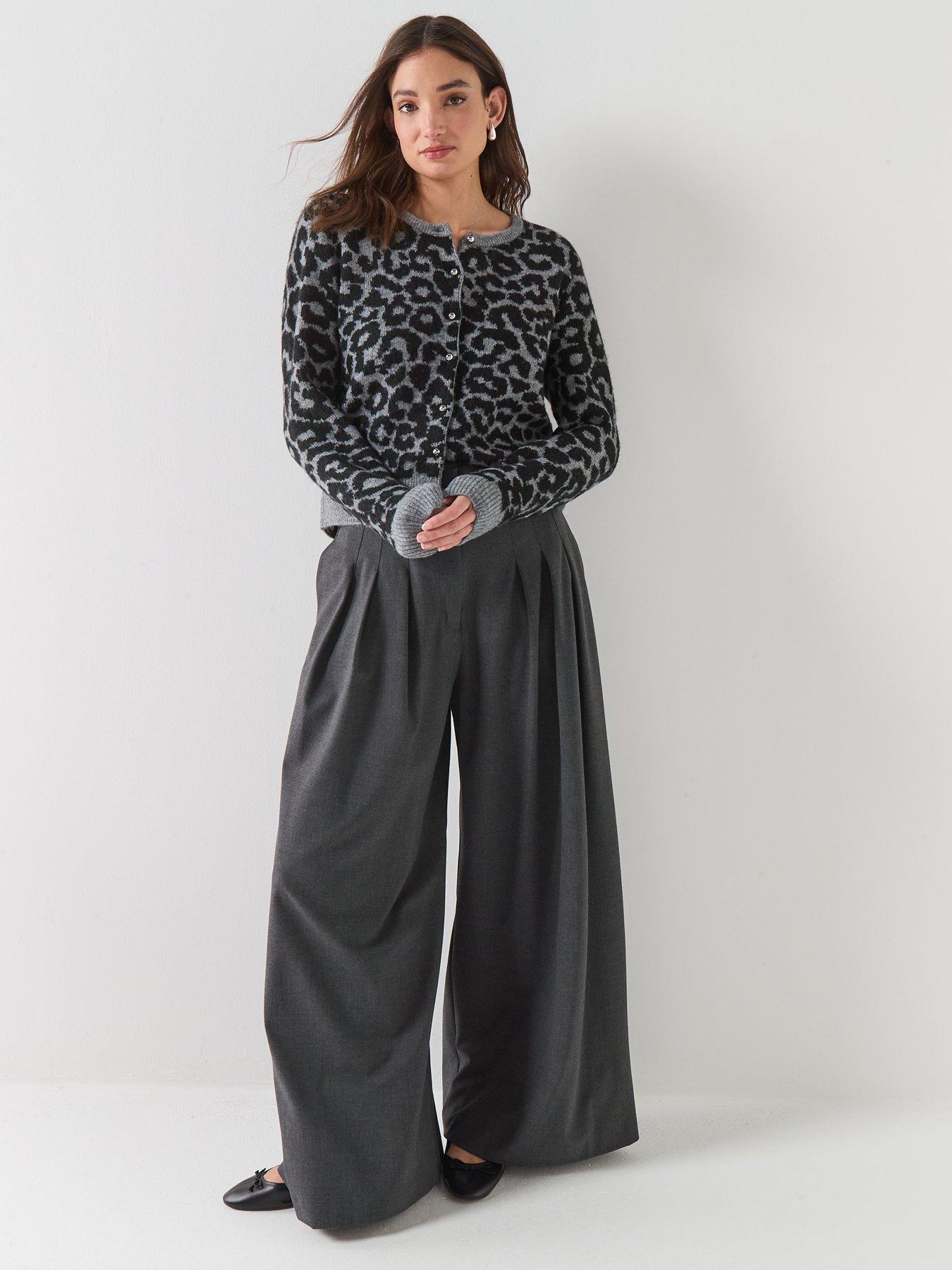 Image 5 of 6 of Vero Moda Newkai Long Sleeve Cardigan - Grey