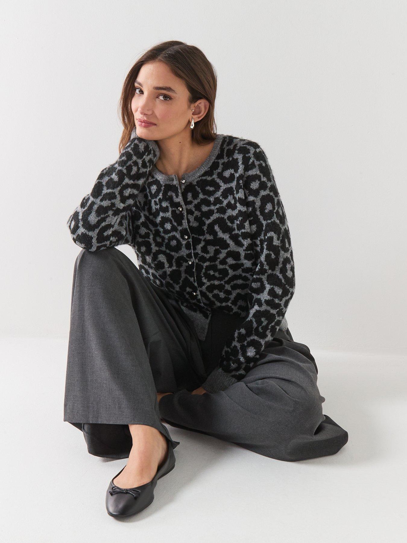 Image 6 of 6 of Vero Moda Newkai Long Sleeve Cardigan - Grey