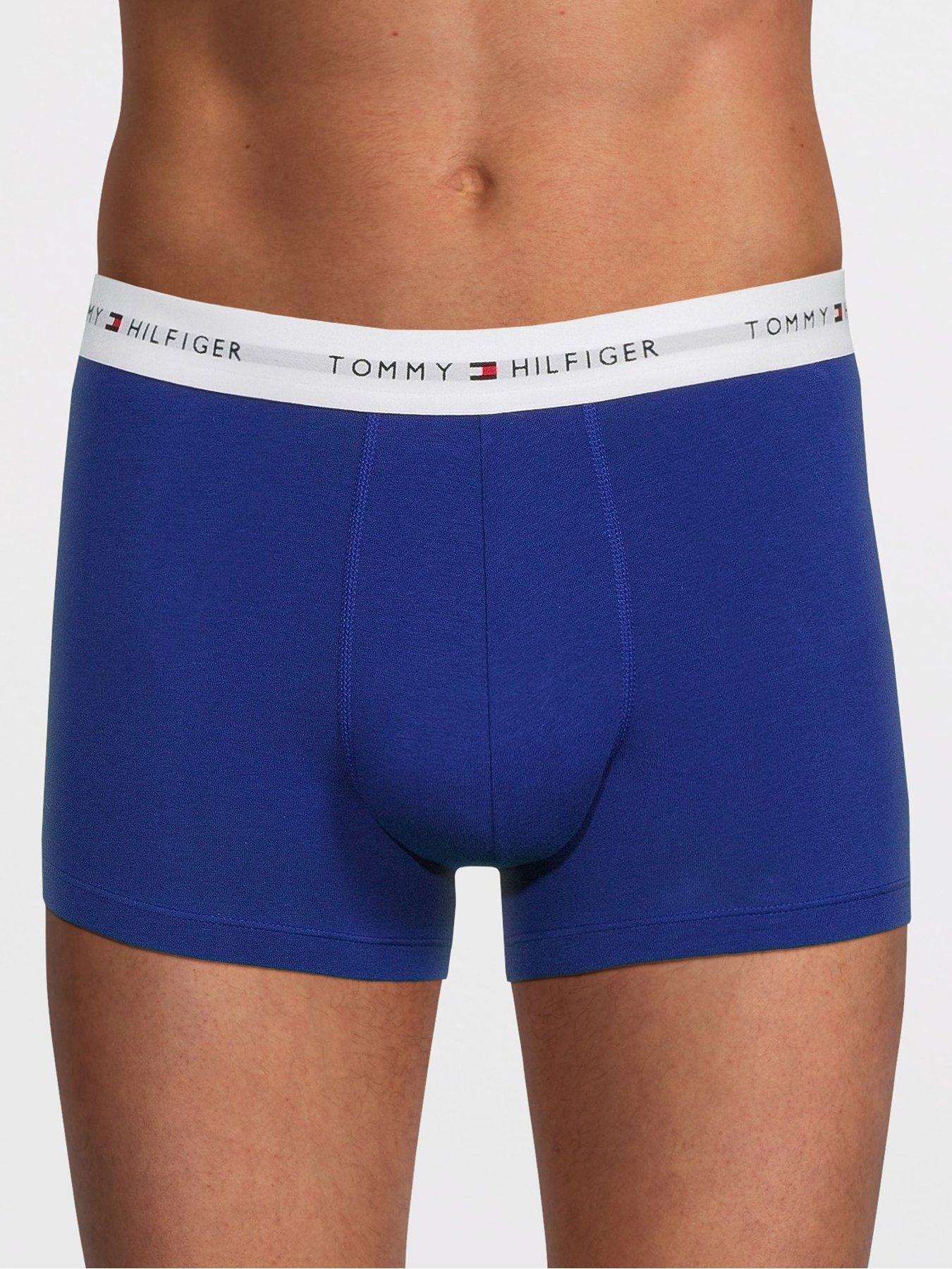 tommy-hilfiger-3-pack-signature-cotton-essentials-trunks-assortedstillFront