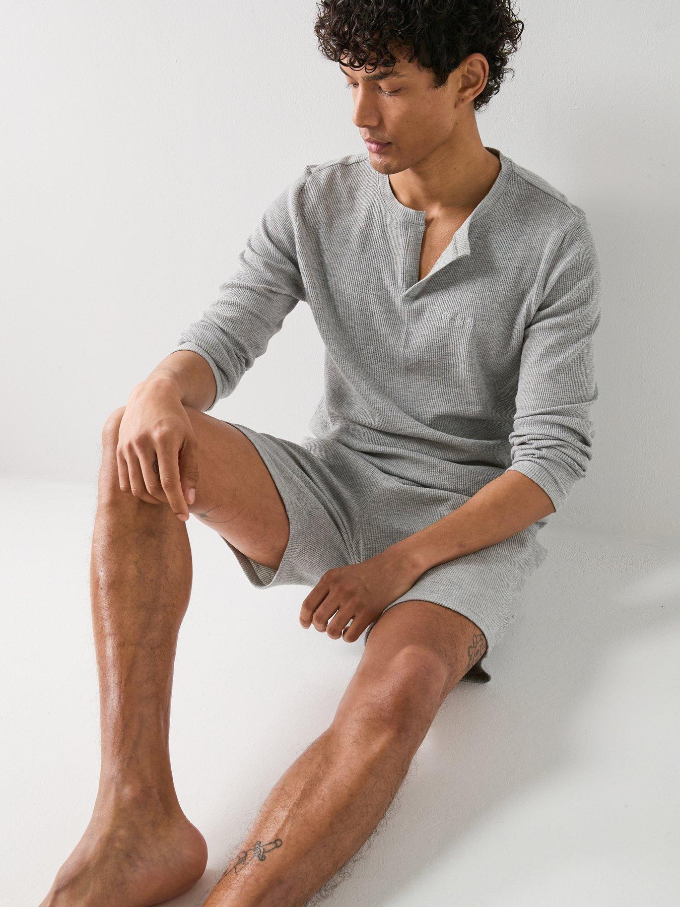 calvin-klein-loungewear-waffle-shorts-greydetail