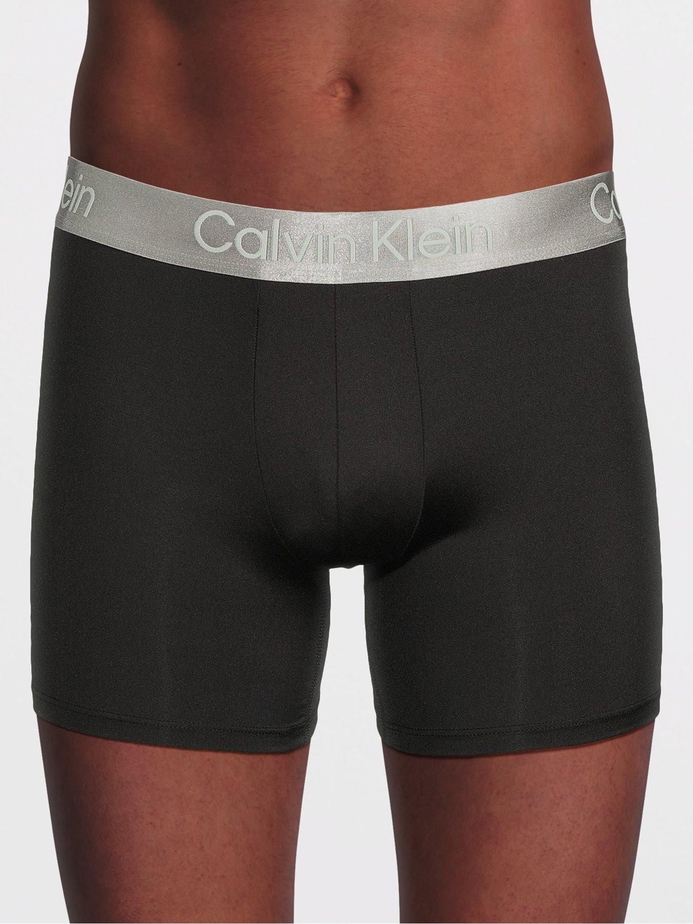 calvin-klein-underwear-3-pack-brushed-micro-stretch-boxer-brief-blackstillFront