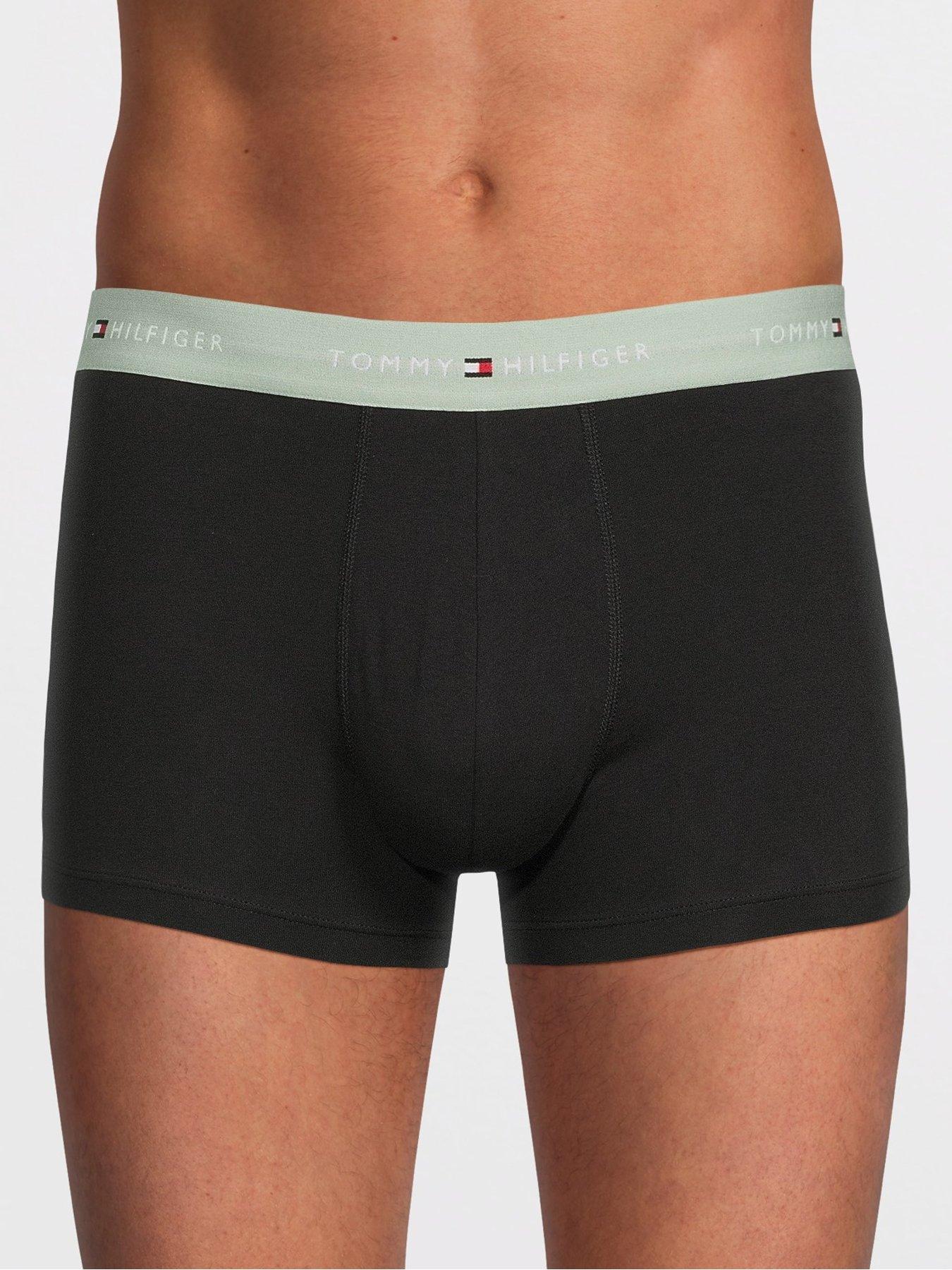 tommy-hilfiger-3-pack-signature-cotton-essentials-trunks-assortedstillFront