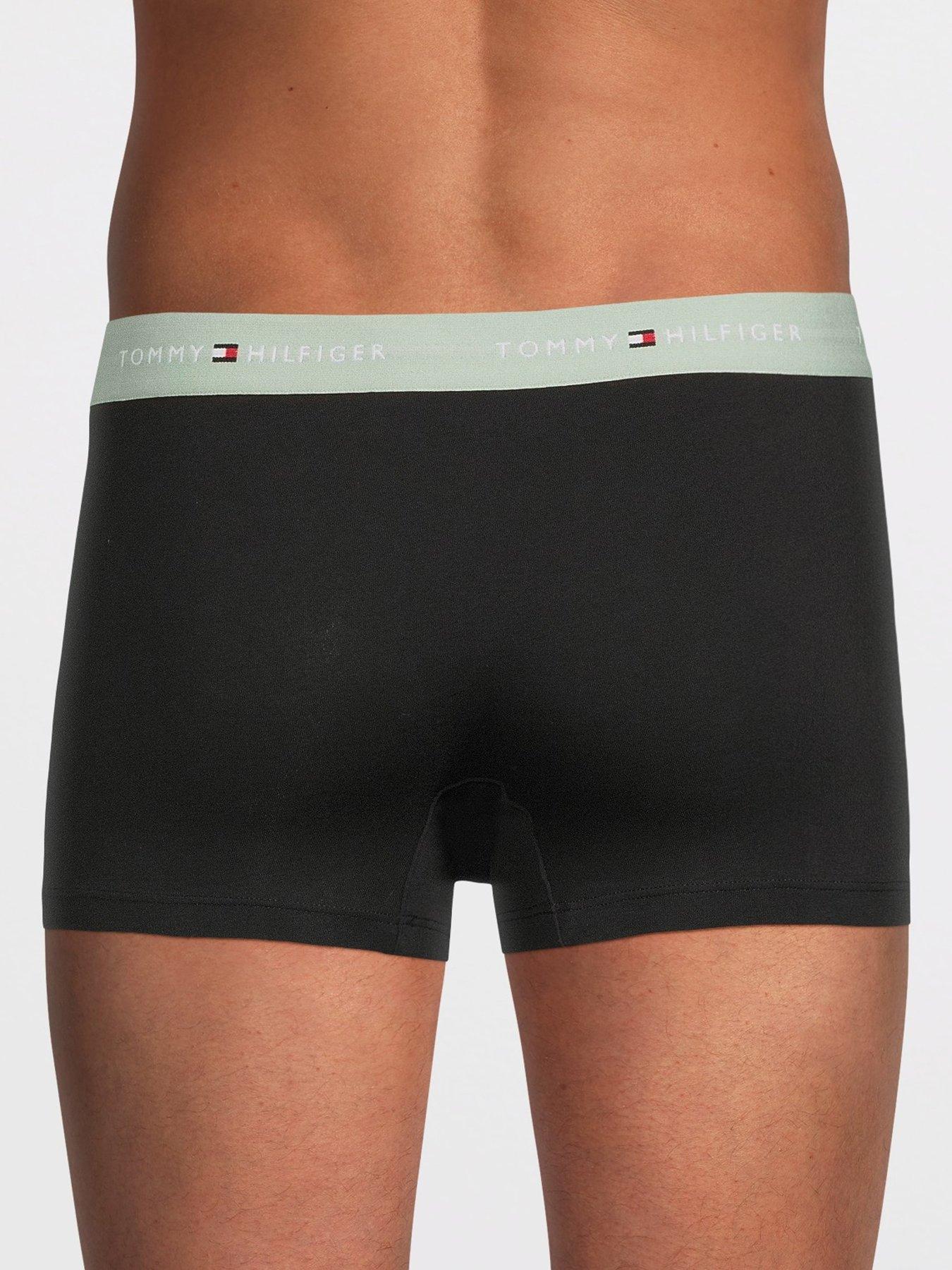 tommy-hilfiger-3-pack-signature-cotton-essentials-trunks-assortedback