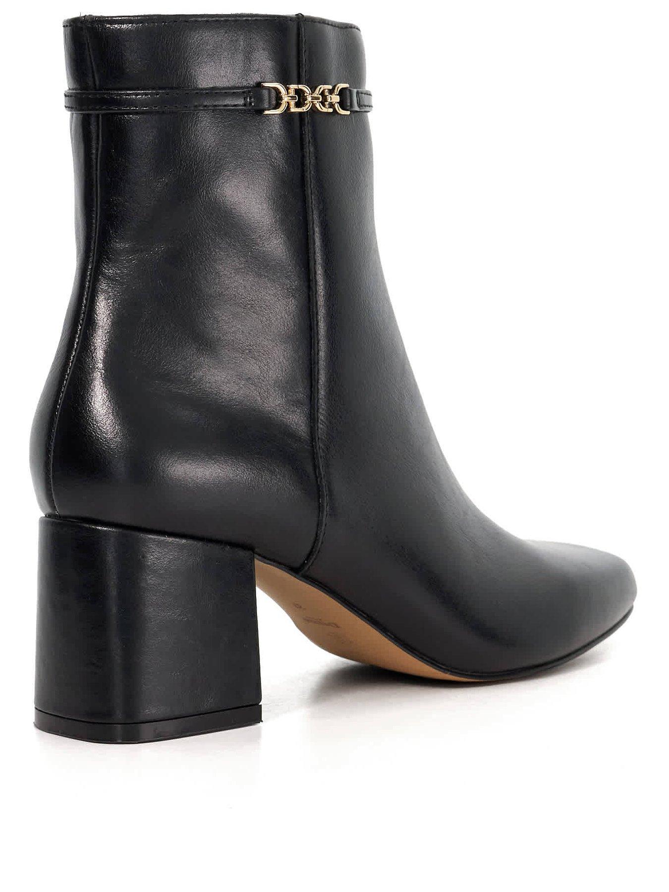 dune-london-oaklee-side-buckle-block-heel-boots-blackoutfit