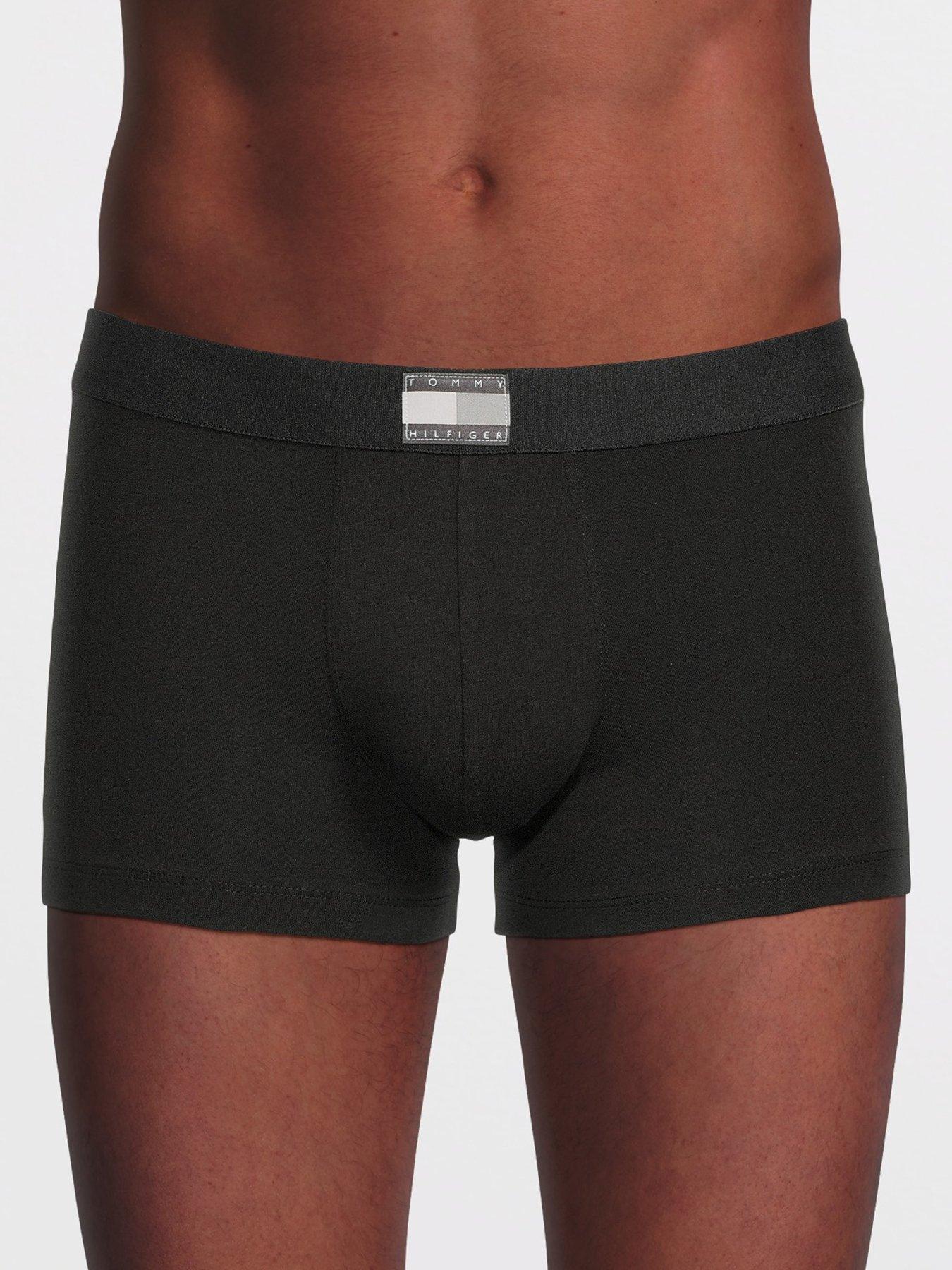 Image 2 of 4 of Tommy Hilfiger 3 Pack Heritage Tonal Flag Trunks - Black