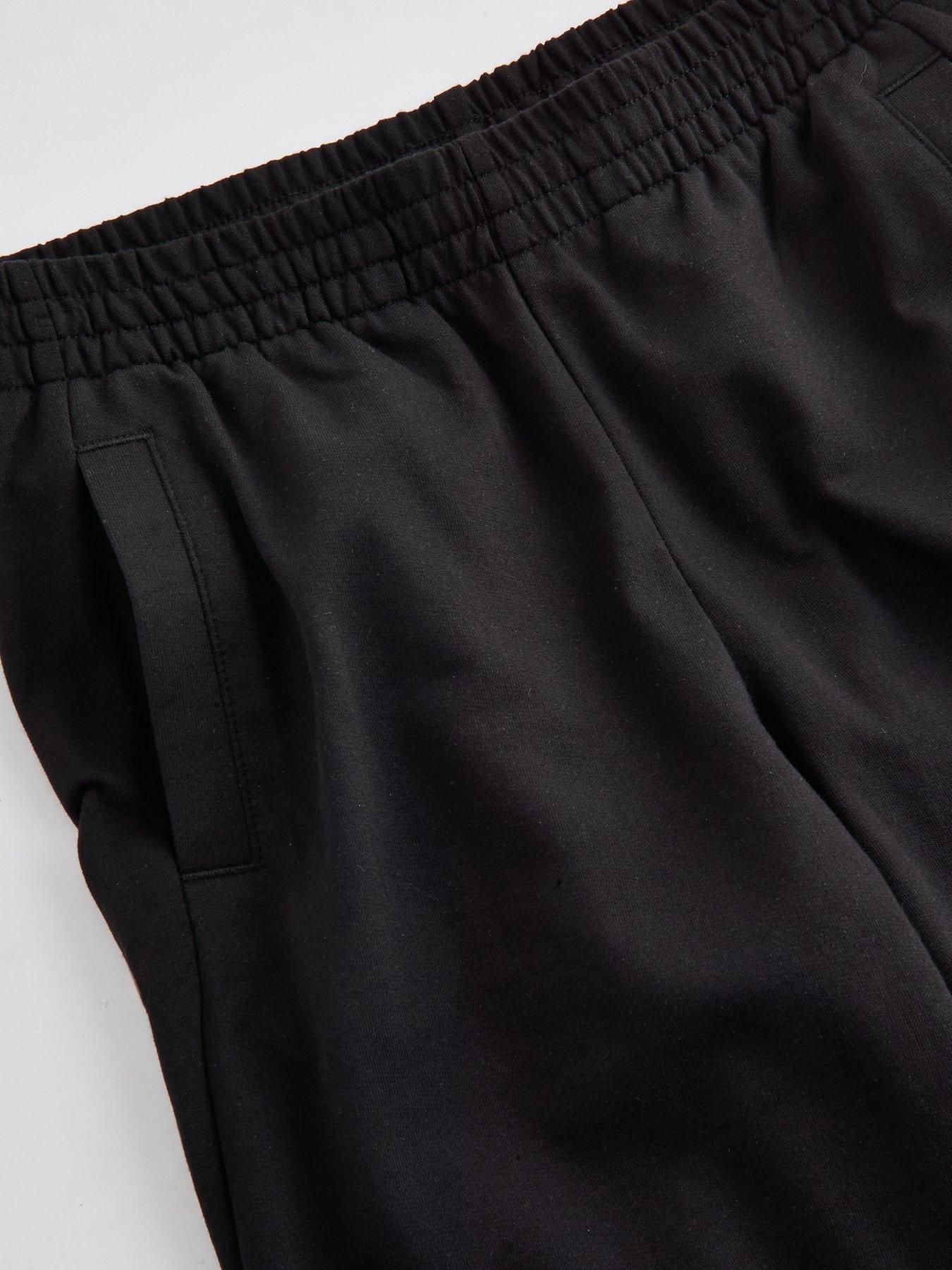 ea7-emporio-armani-boys-train-visibility-jog-pants-blackdetail