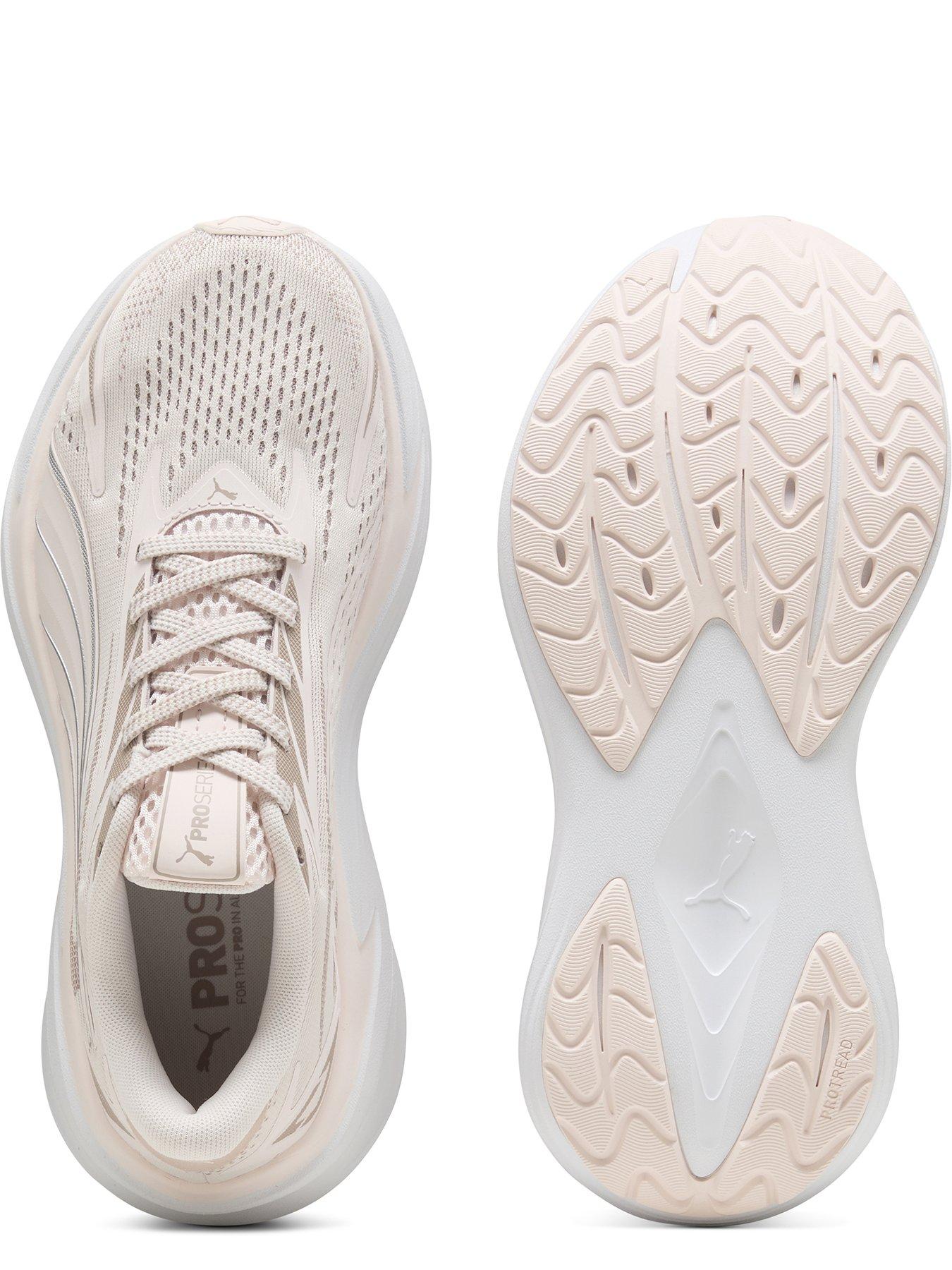 puma-womens-running-maxima-pro-trainers-pinkoutfit