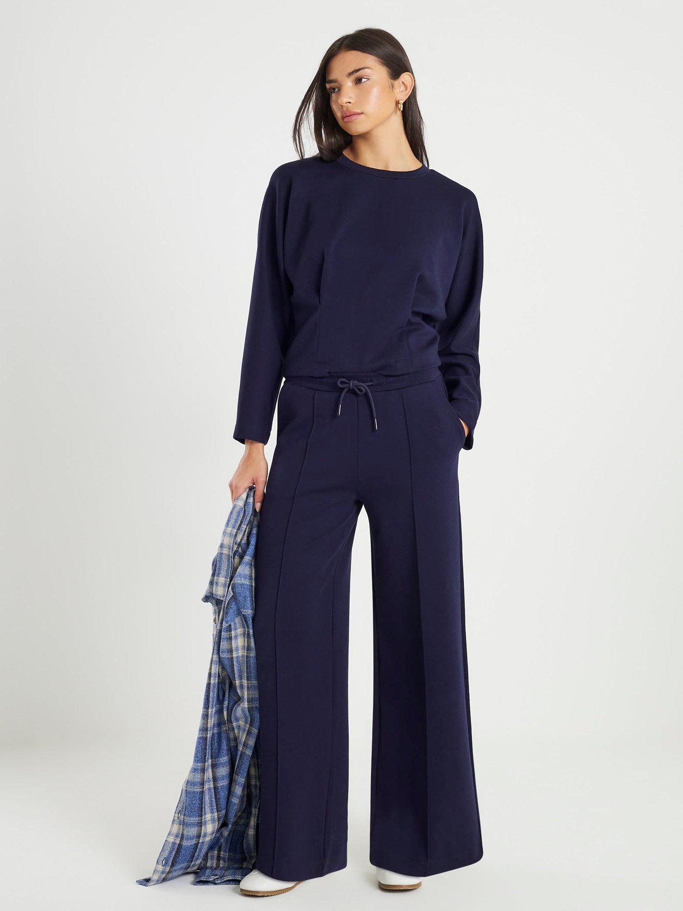 river-island-premium-neo-wide-leg-pintuck-joggers-navyfront