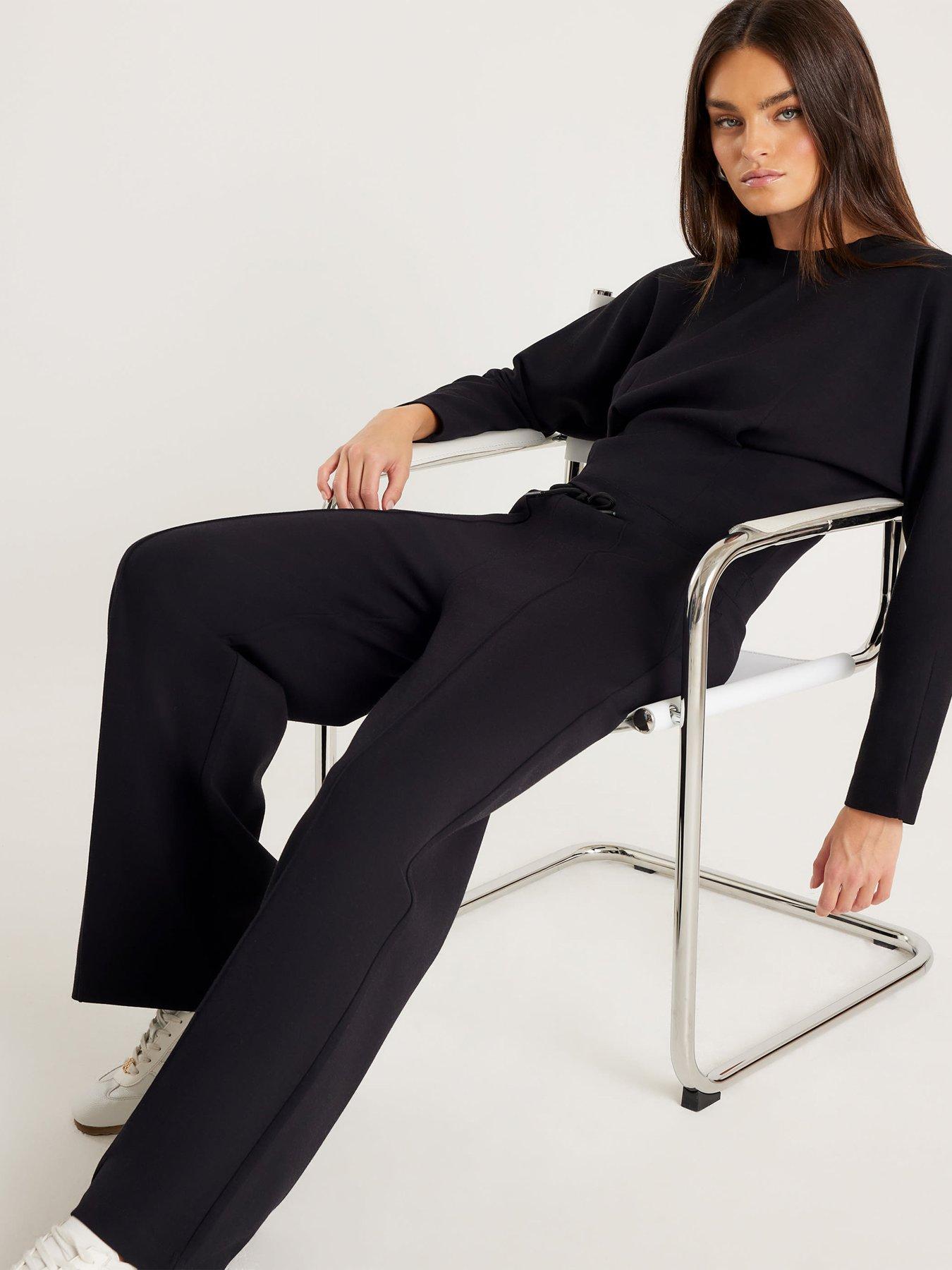 river-island-premium-neo-wideleg-pintuck-jog-blackoutfit