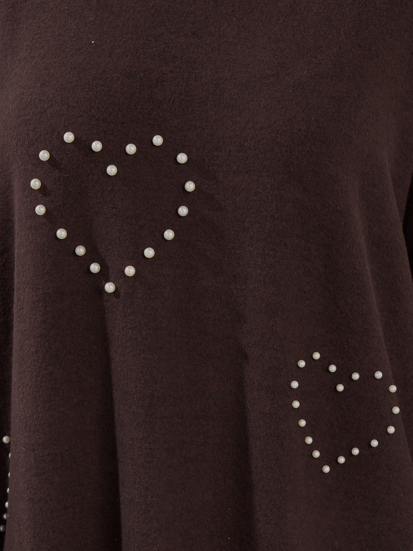 yours-curve-pearl-heart-jumper-brownoutfit