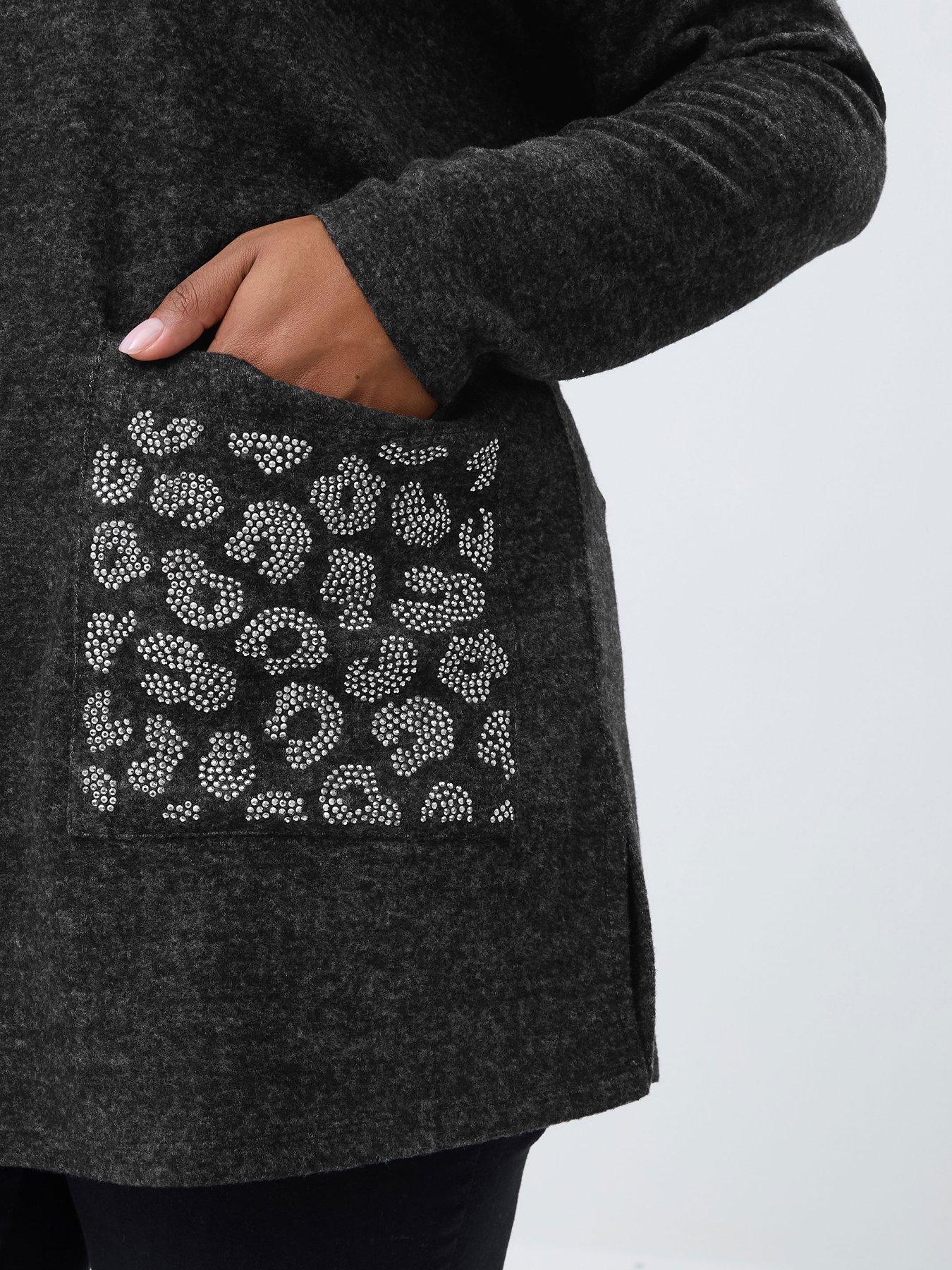 Image 4 of 5 of Yours Curve Leopard Pocket Jumper