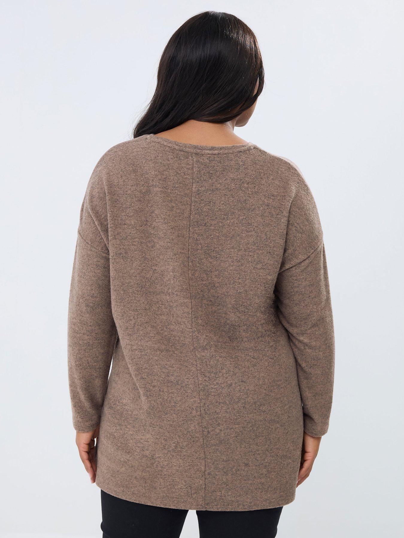yours-curve-leopard-pocket-jumperstillFront