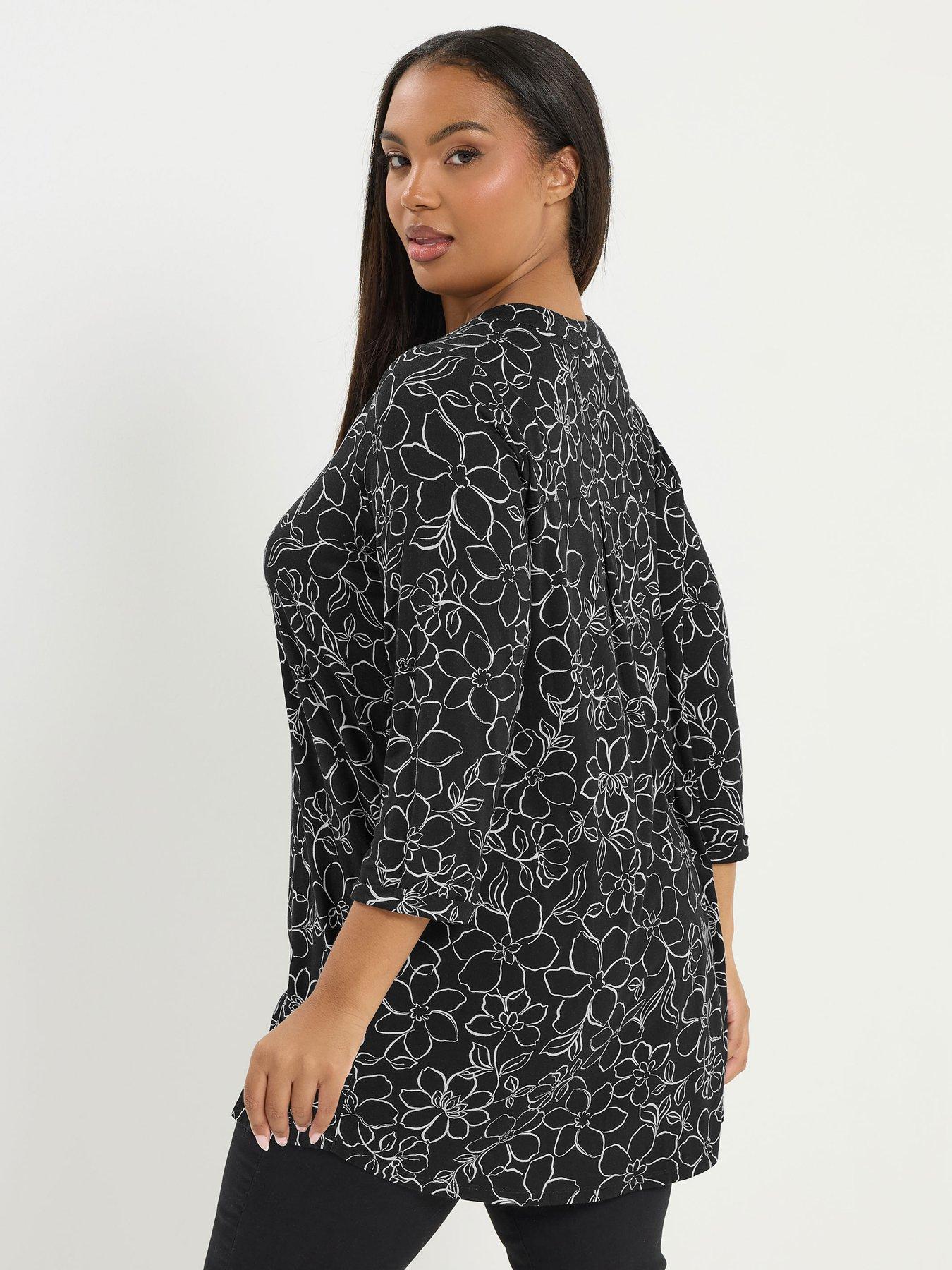 Image 2 of 5 of Yours Curve 3/4 Sleeve Placket Top - Black