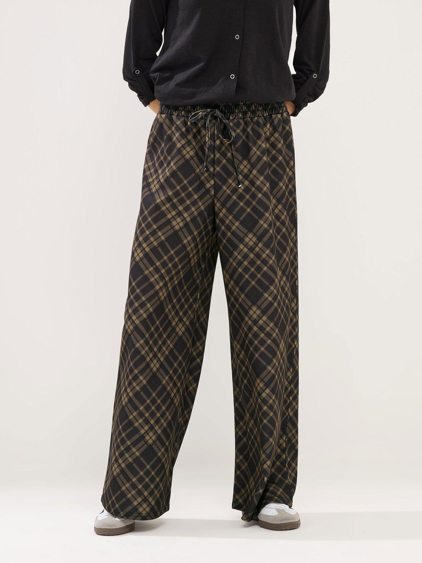 pixiegirl-petite-check-scuba-wide-leg-trouser-brown