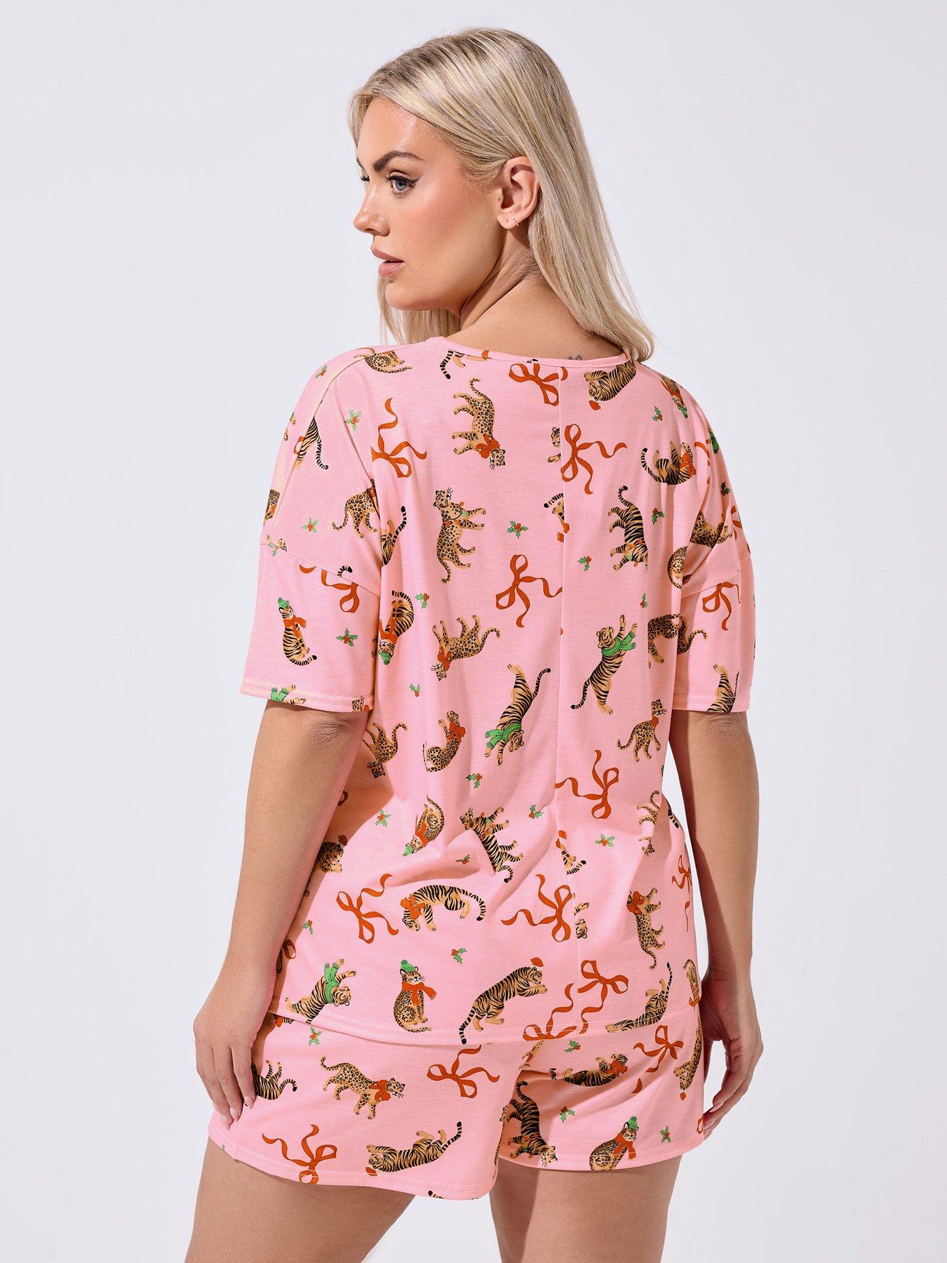 Image 2 of 4 of Yours Curve Tiger Bow Christmas Novelty Pyjama Set - Pink
