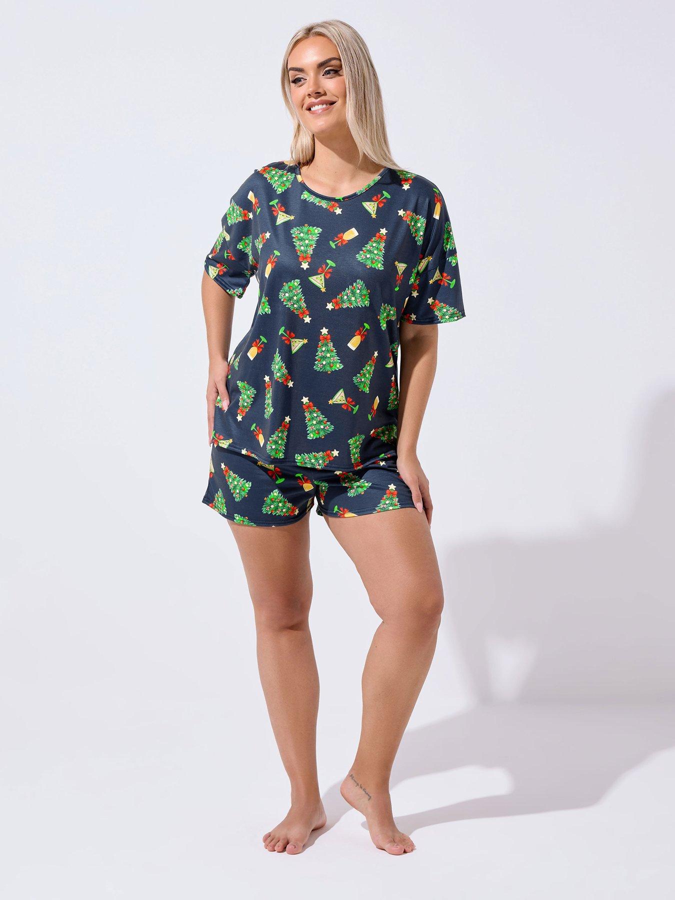 Image 3 of 4 of Yours Curve Christmas Tree Pyjama Set - Blue