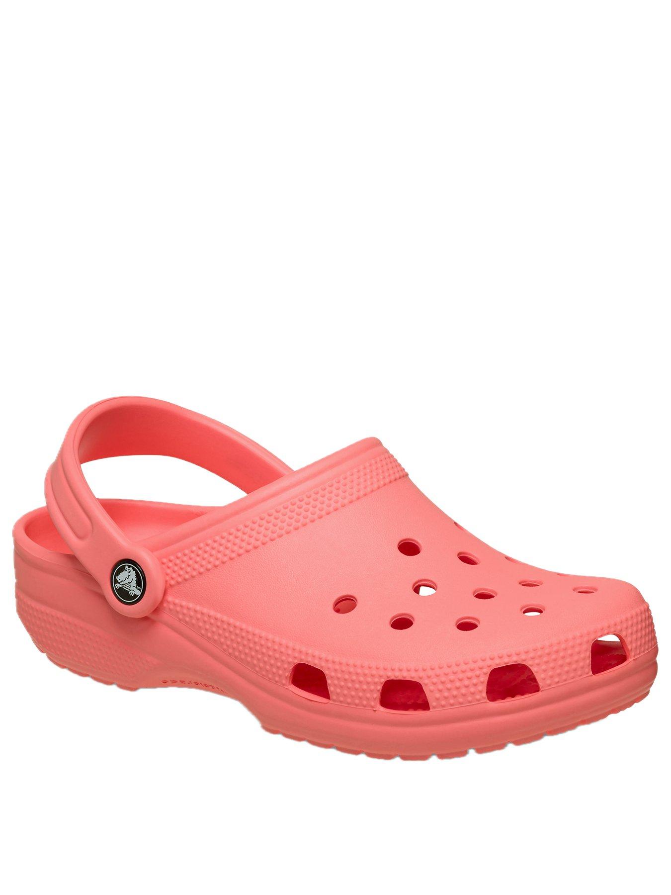 crocs-classic-clog-guavastillFront