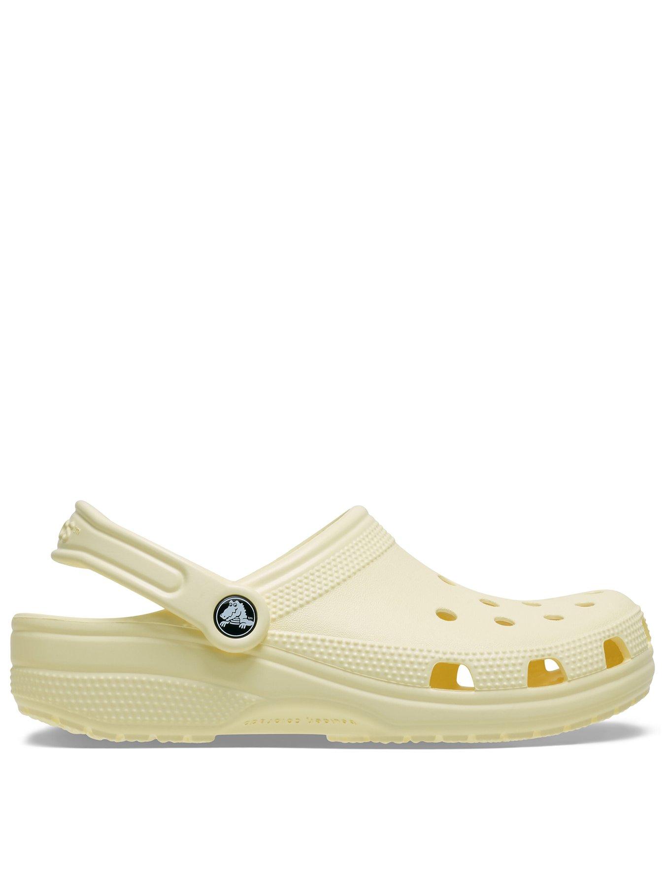crocs-classic-clog-light-yellowfront