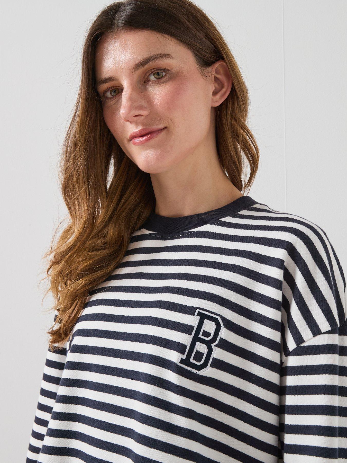 Image 6 of 6 of Barbour Gabby Sweatshirt - Navy