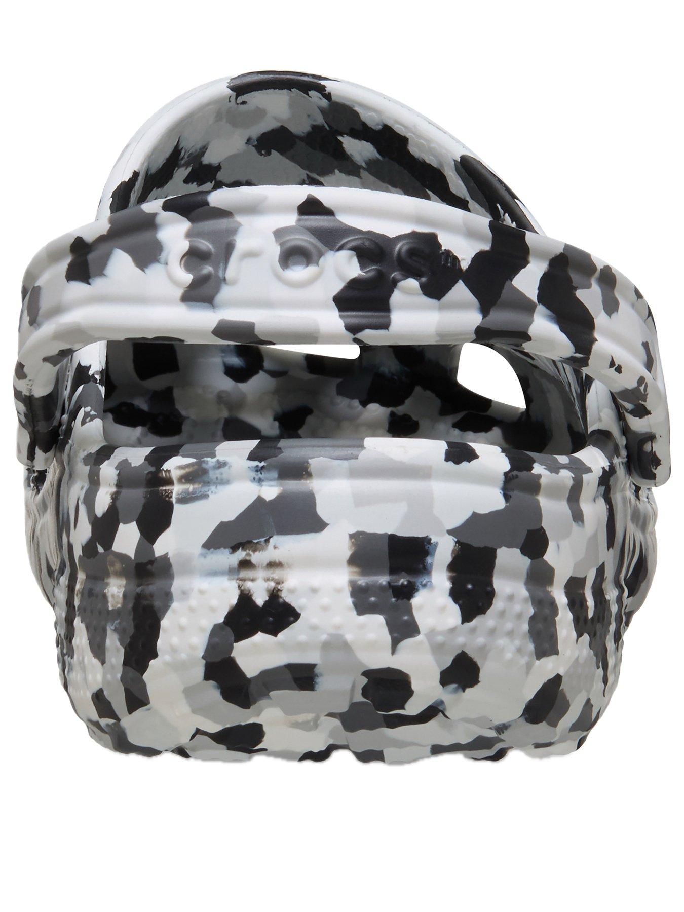 Image 3 of 6 of Crocs Classic Confetti Clog - Black/White