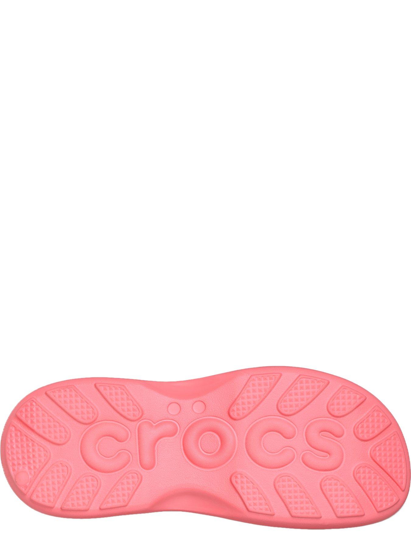Image 5 of 6 of Crocs Soho Frosted Y Strap Sandals - Guava