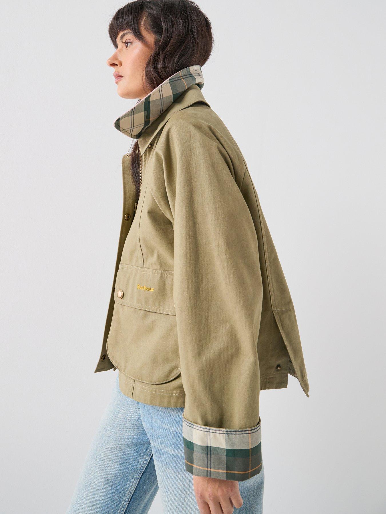 Image 1 of 6 of Barbour Cropped Beadnell Casual Jacket - Green