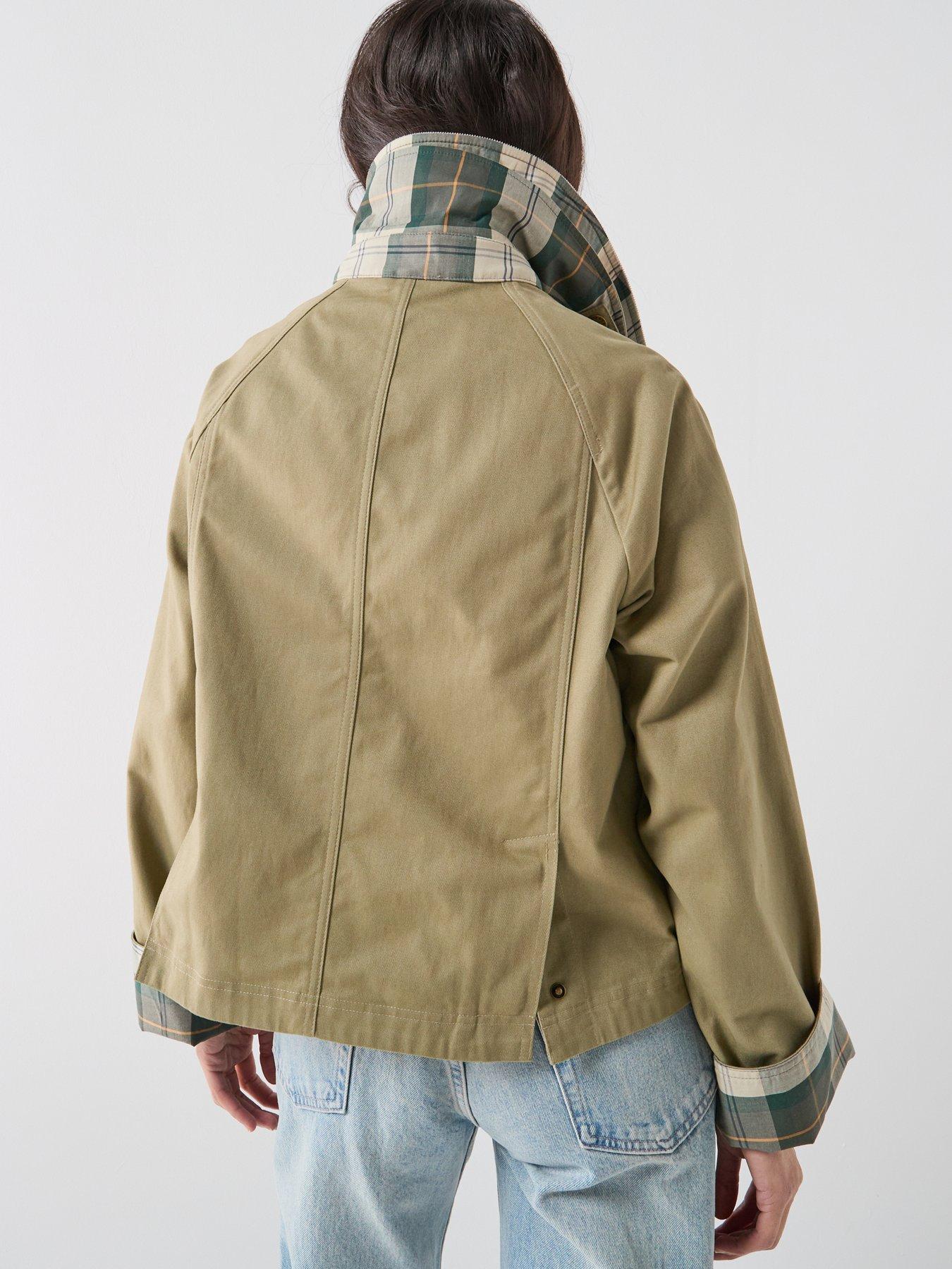 Image 2 of 6 of Barbour Cropped Beadnell Casual Jacket - Green