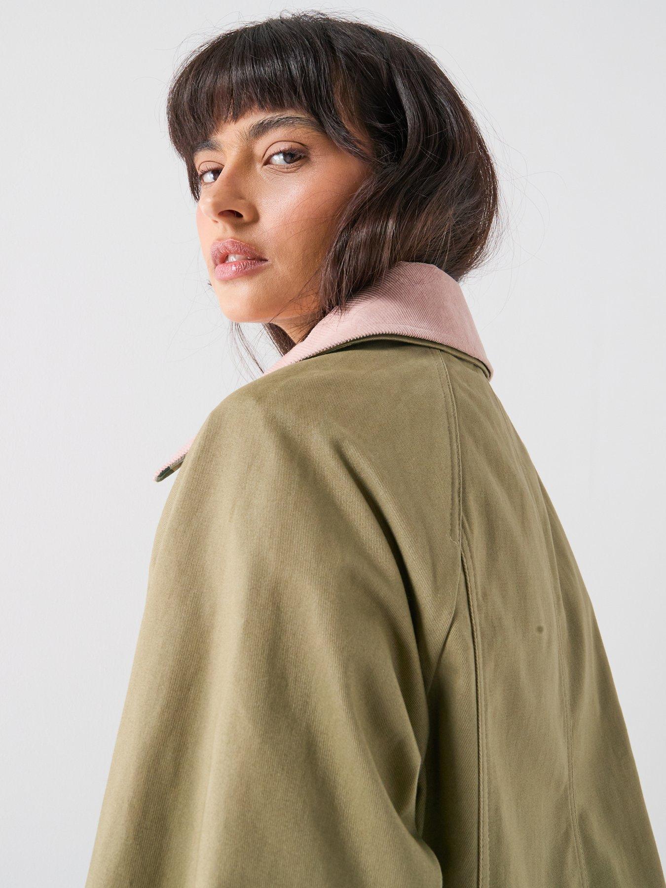 Image 6 of 6 of Barbour Cropped Beadnell Casual Jacket - Green