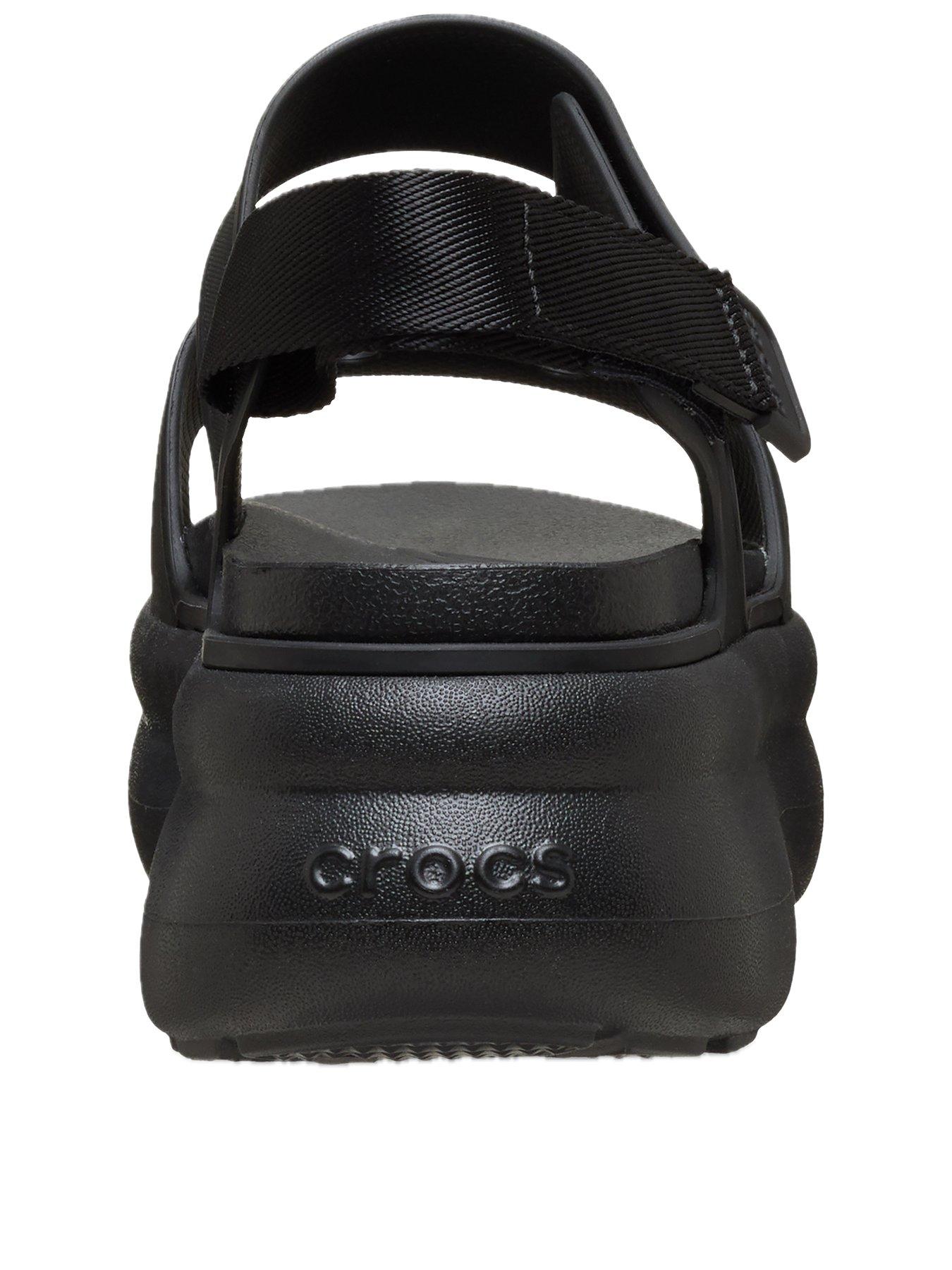 crocs-soho-y-strap-sandal-blackback