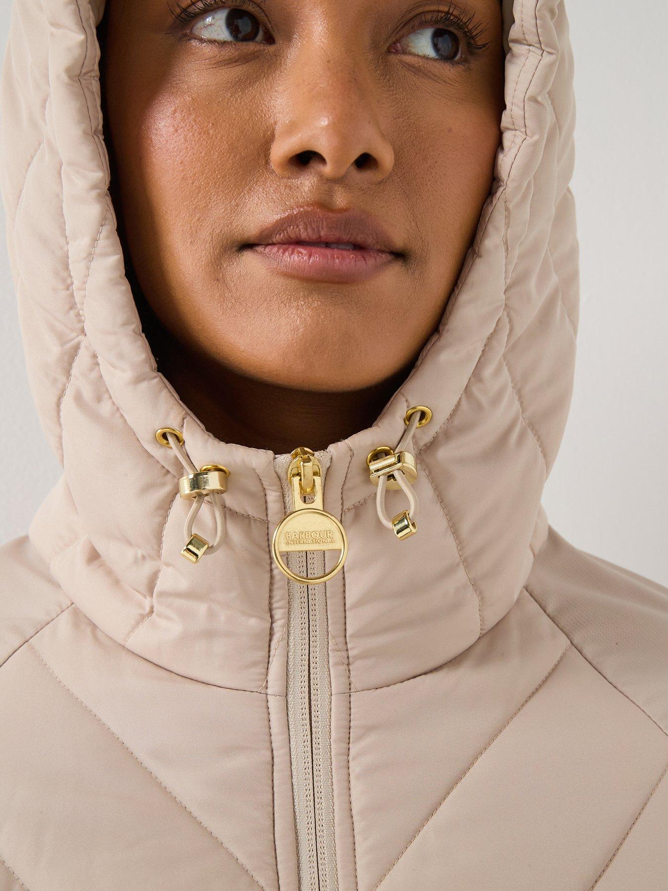 barbour-international-bintl-dakota-quilted-jacket-beigedetail