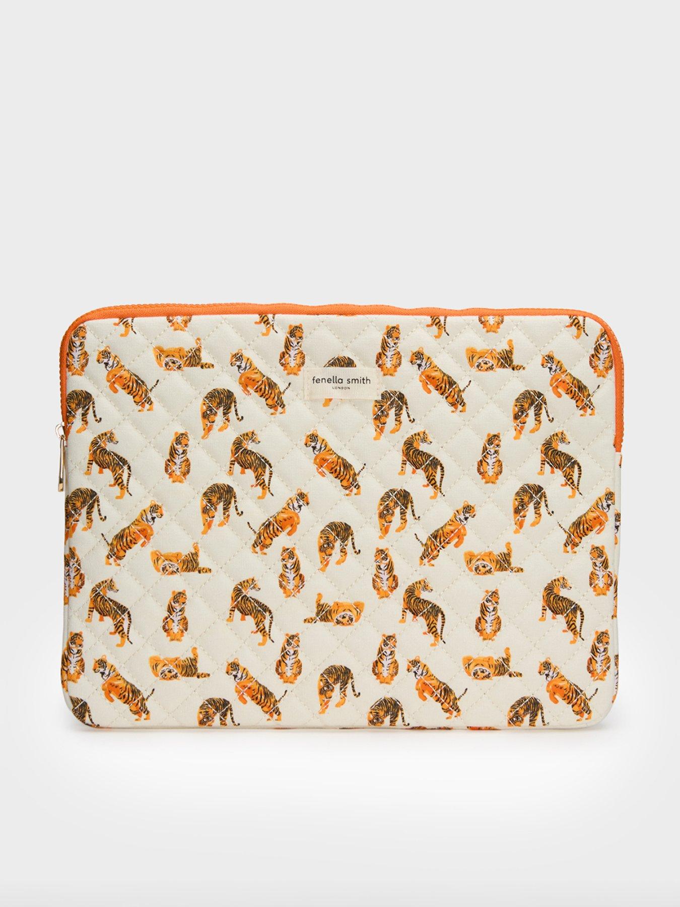 fenella-smith-laptop-snug-tiger-leap-13front