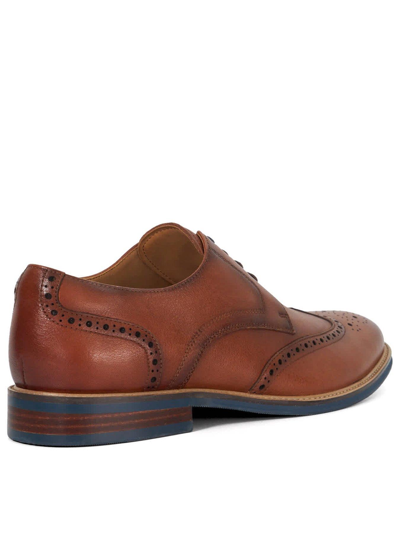 dune-london-dune-stanford-brogue-lace-up-shoeoutfit