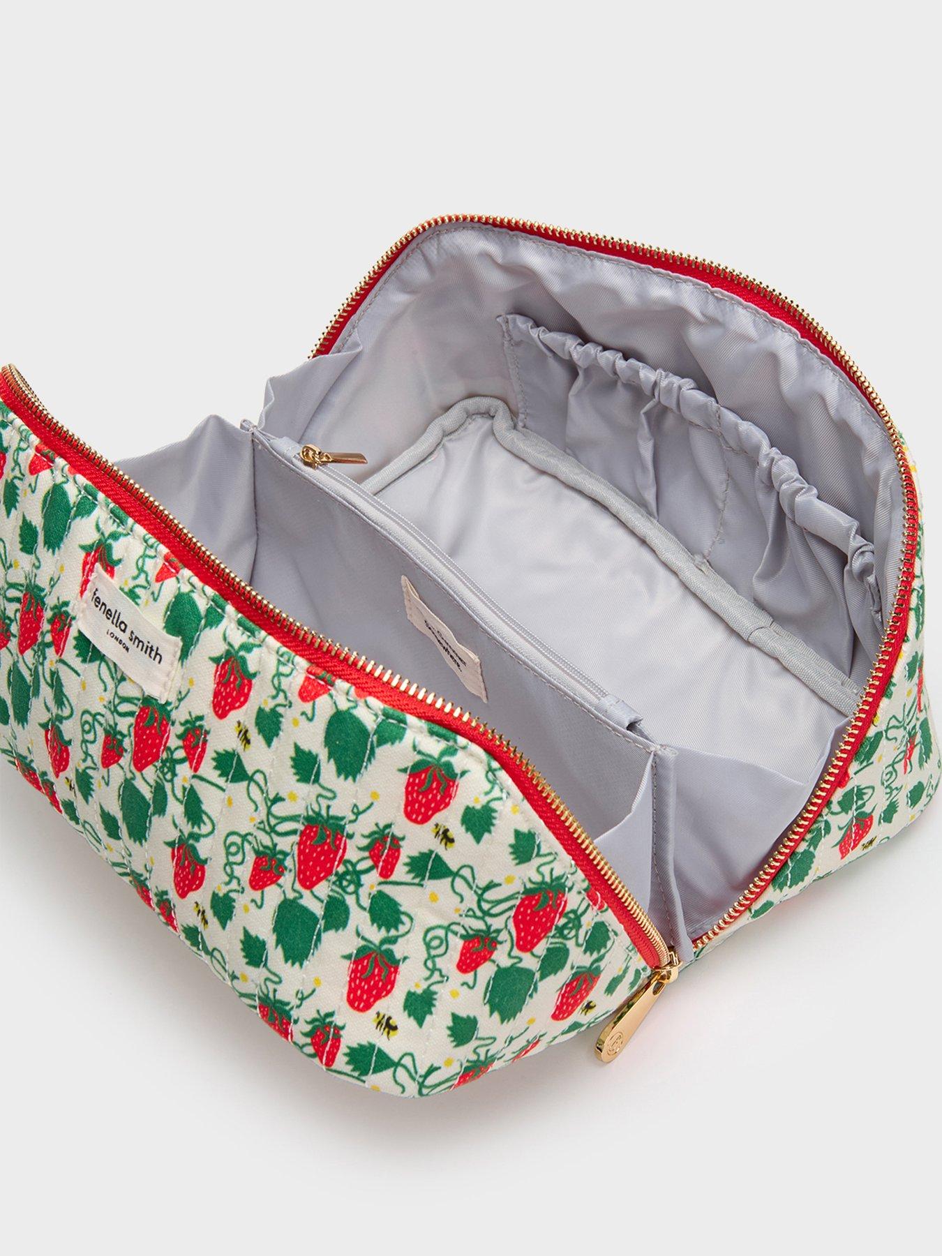 fenella-smith-ella-flat-lay-case-strawberry-dazeoutfit