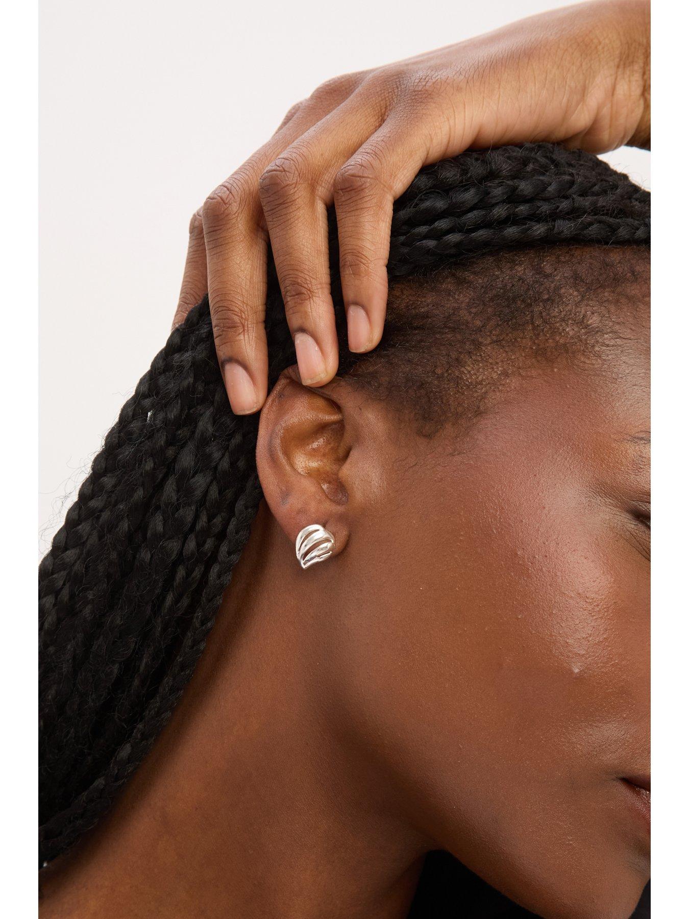 jon-richard-simply-silver-sterling-silver-925-polished-open-ridged-wave-stud-earringsstillFront
