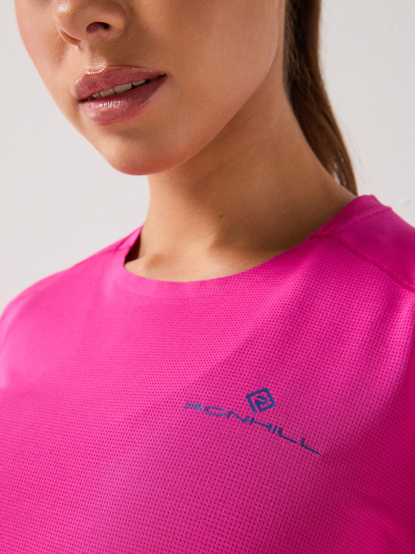 ronhill-womens-running-tech-short-sleeved-tee--pinkdetail