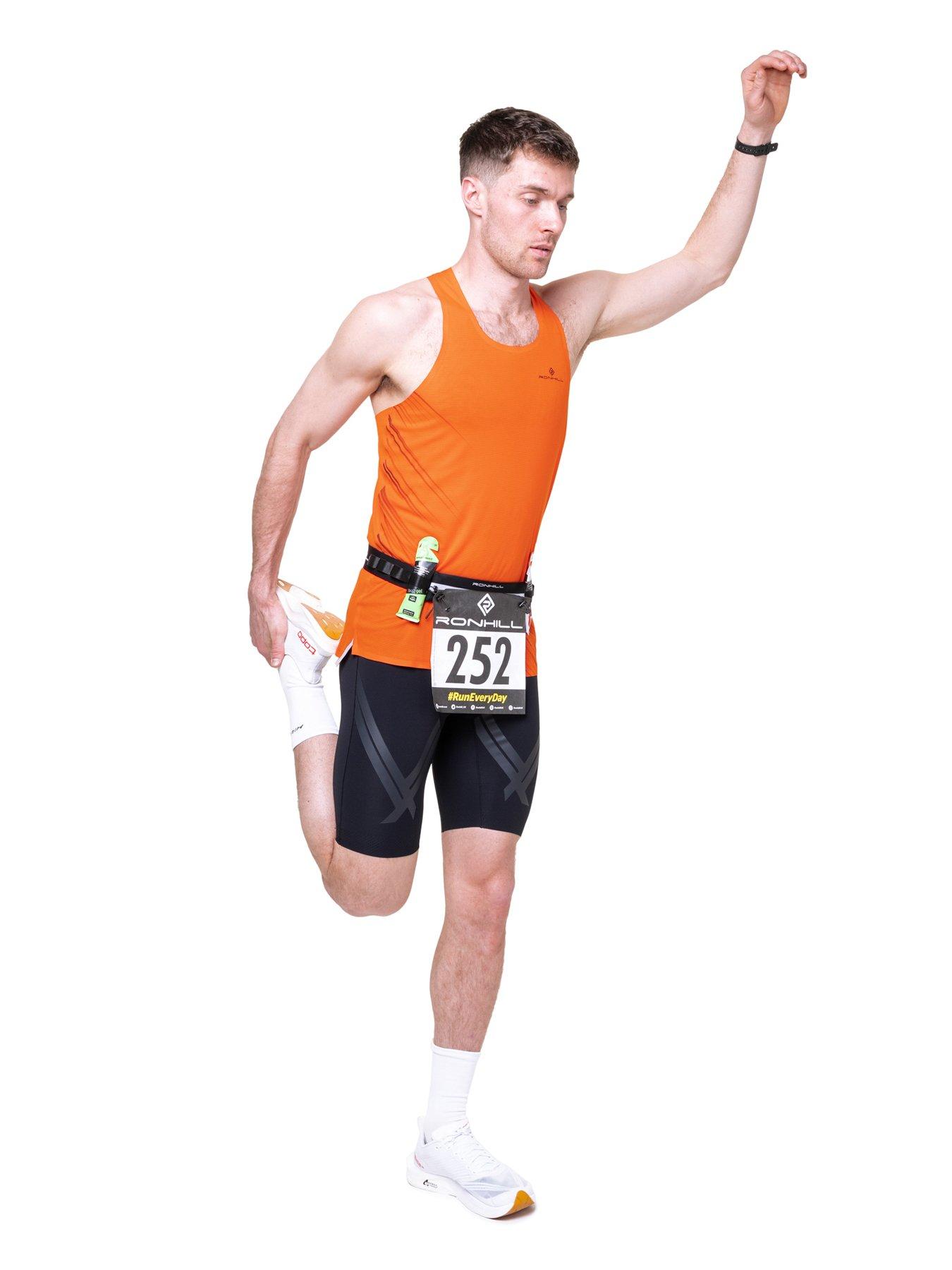 ronhill-unisex-running-solo-waist-belt-blackstillFront