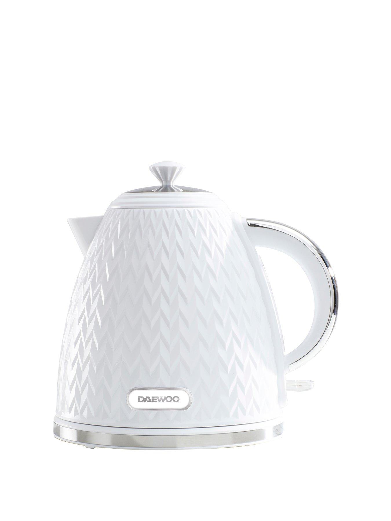 Image 2 of 6 of Daewoo Argyle Jug Kettle and 2 Slice Toaster- White