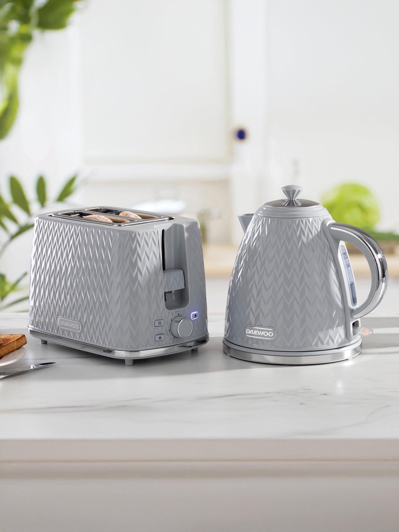 Image 1 of 6 of Daewoo Argyle Jug Kettle and 2 Slice Toaster- Grey
