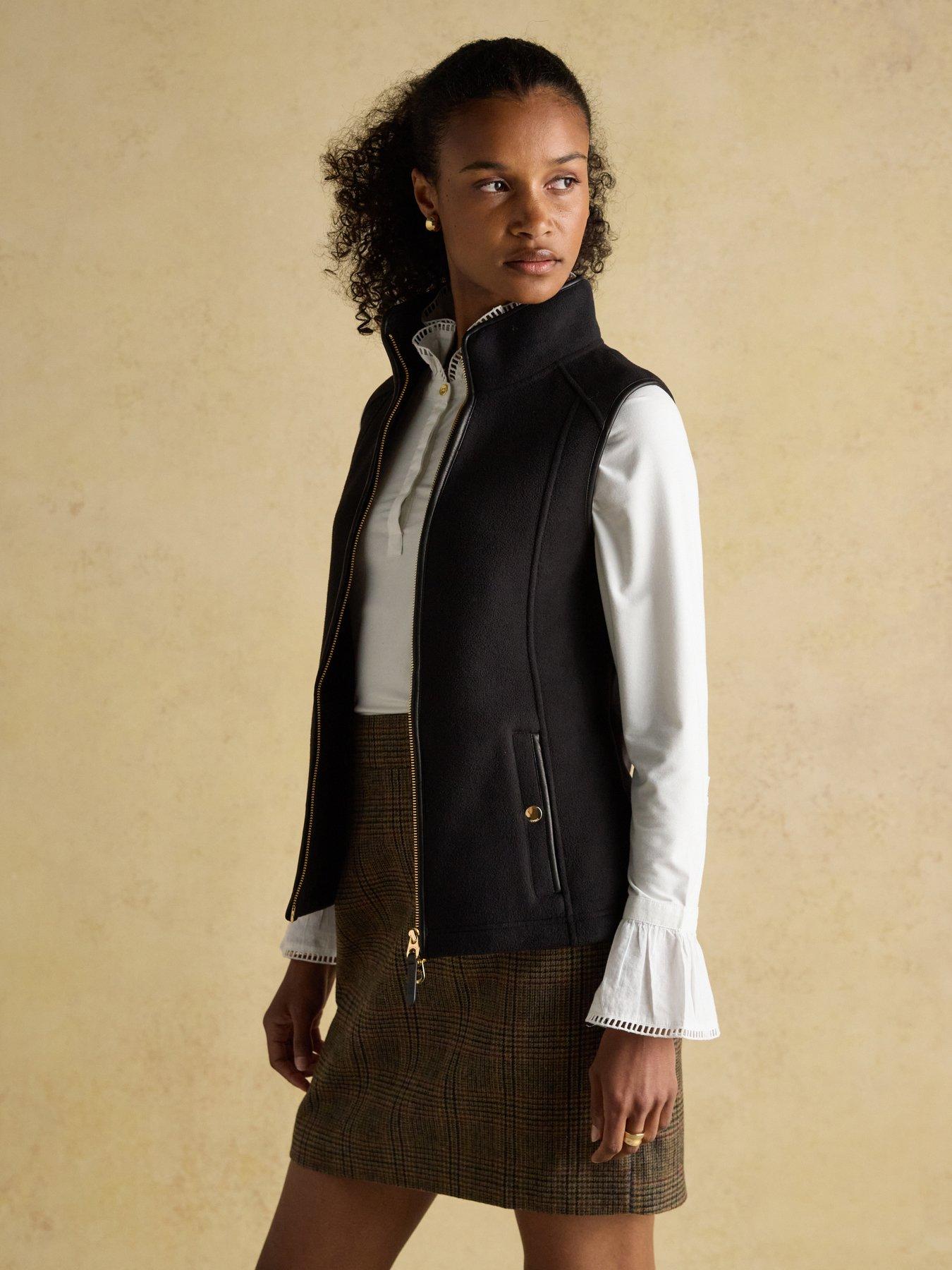 Image 3 of 7 of Joules Heritage Gilet - Black