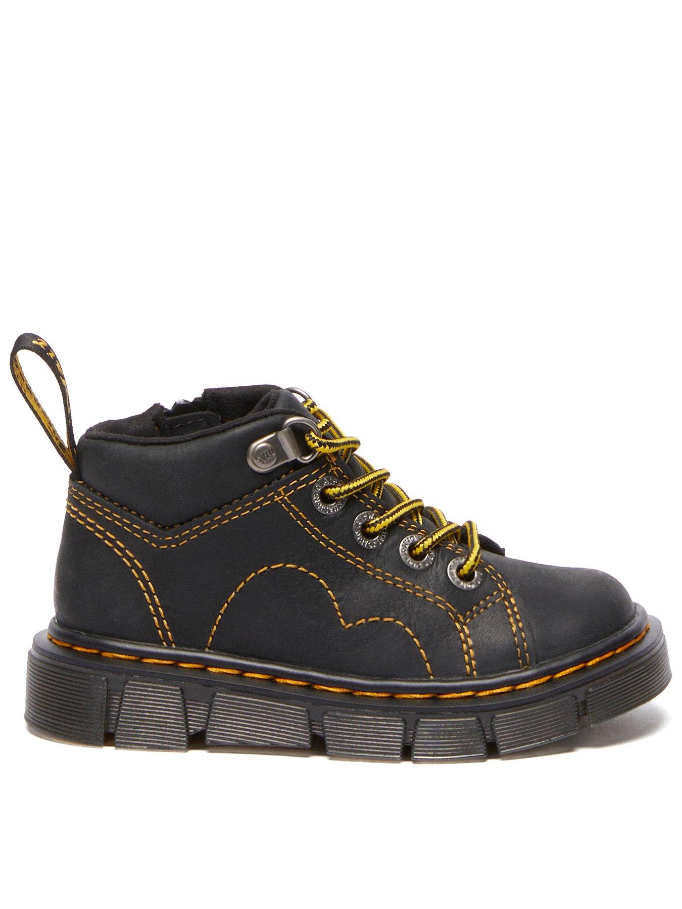 Dr Martens Raffe Church T Black Wyoming