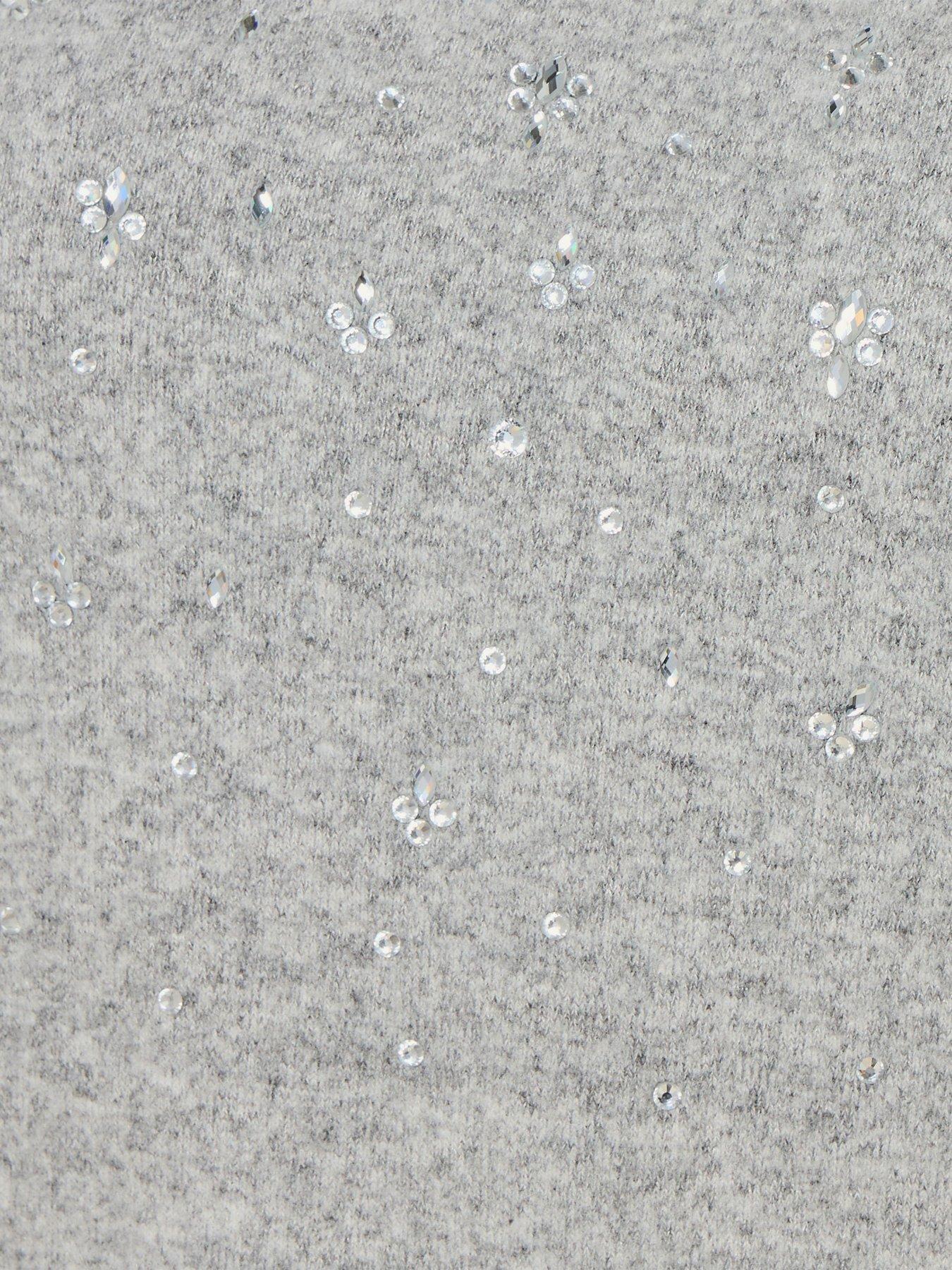 yours-curve-heat-seal-jumper-greyoutfit