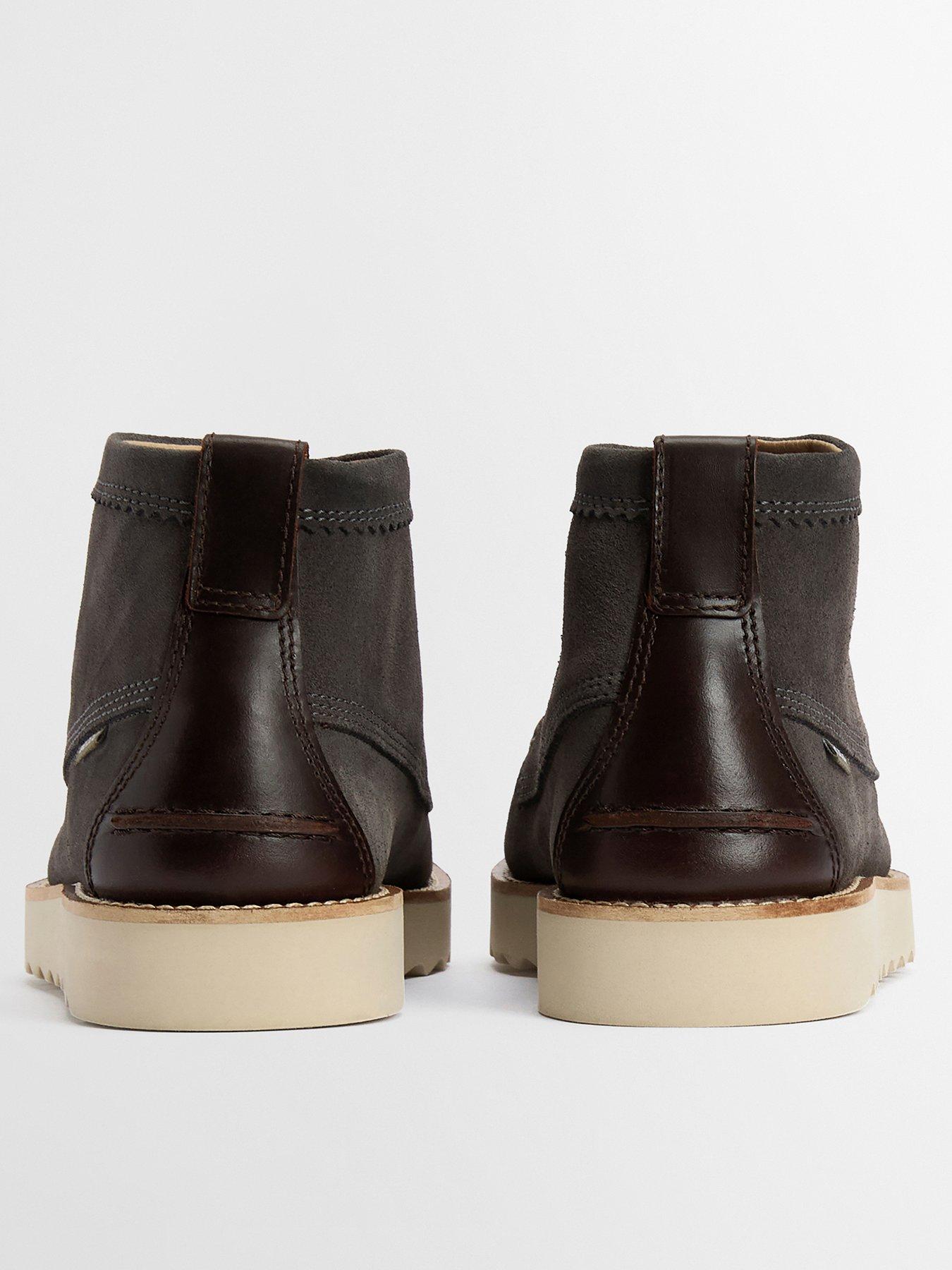 barbour-barbour-hadston-chukka-boots-light-greyback
