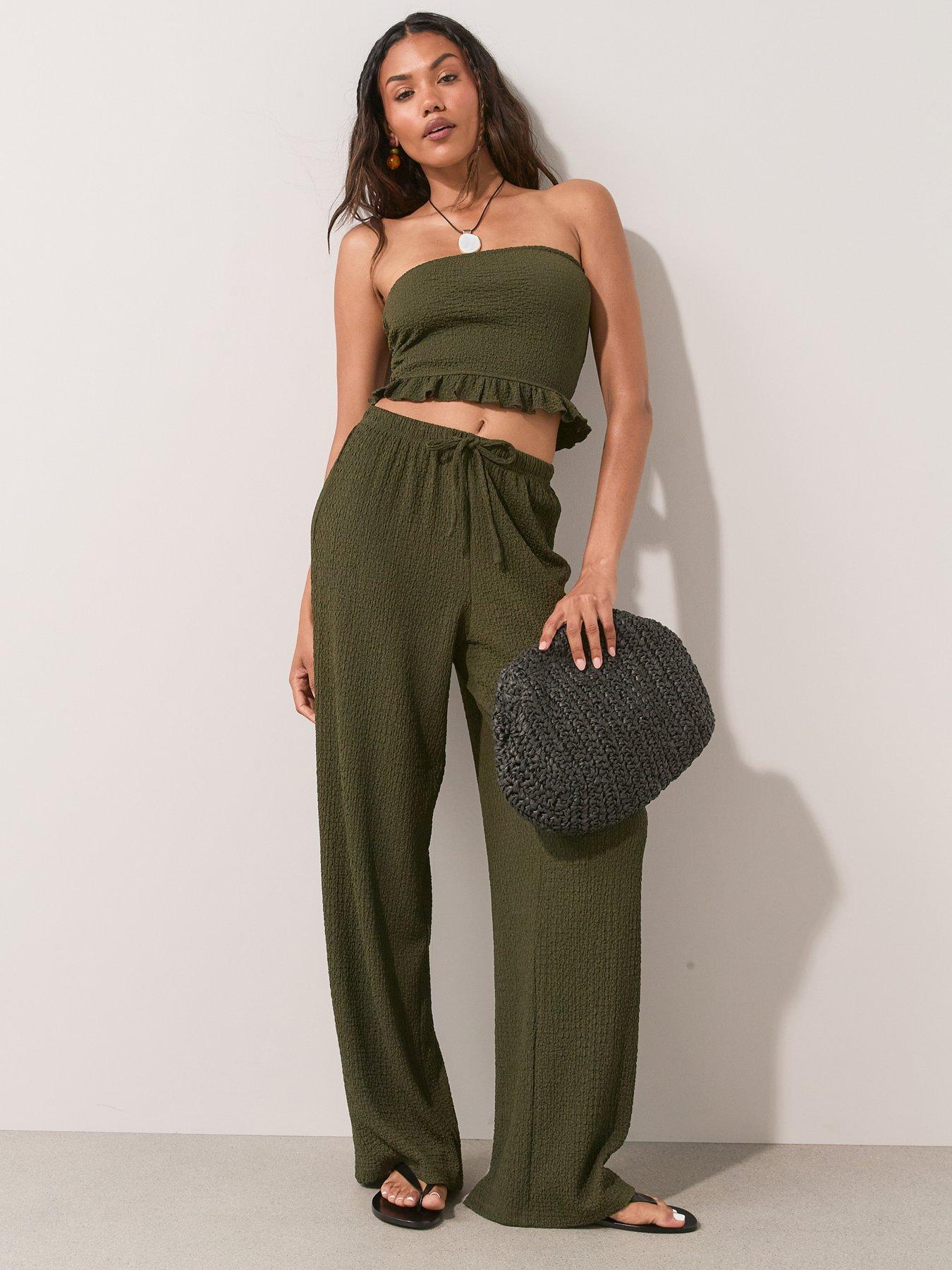 Image 4 of 7 of The Very Collection Crinkle Co Ord Beach Trousers - Khaki