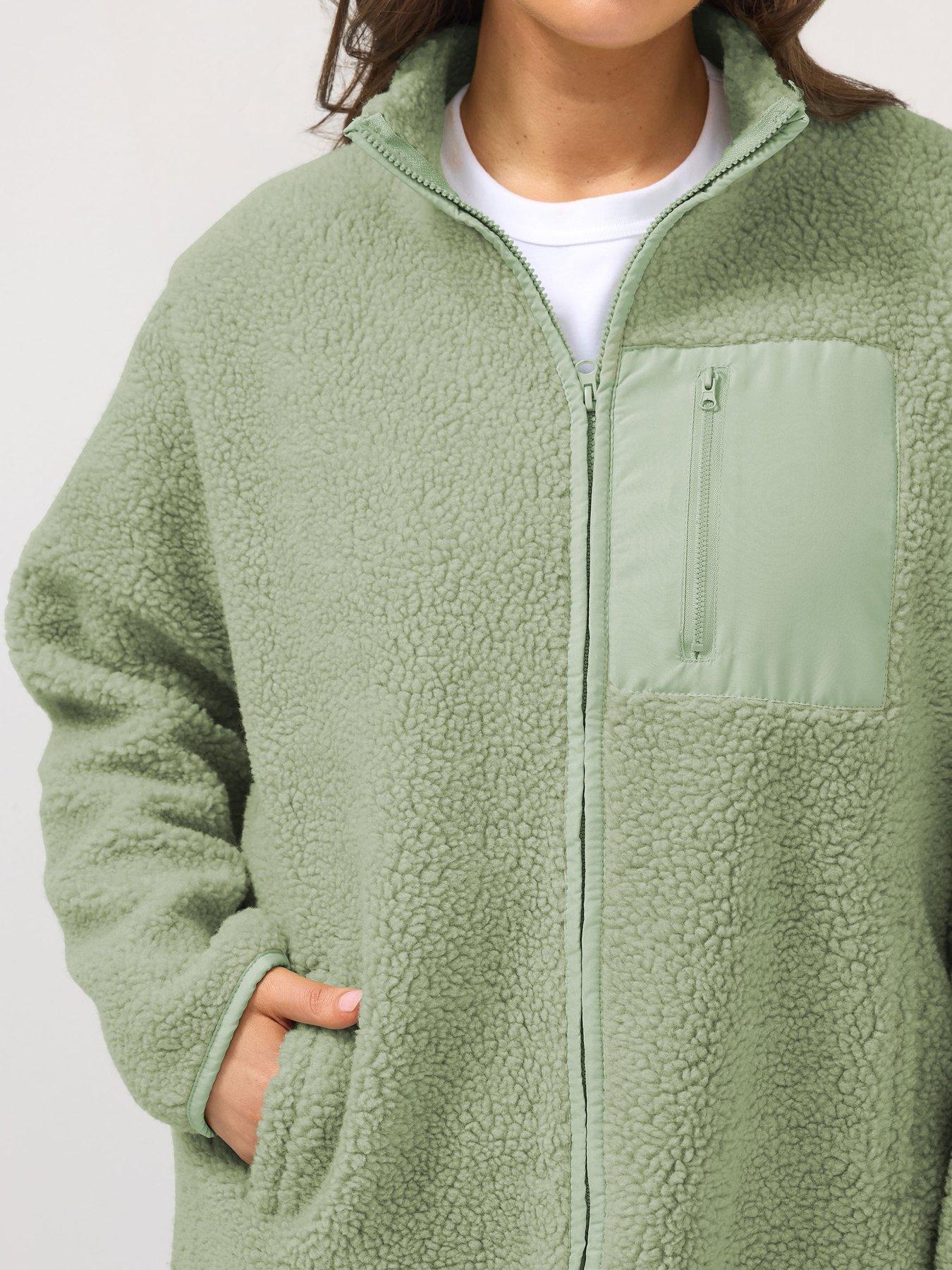 yours-curve-borg-pocket-fleece-greenoutfit