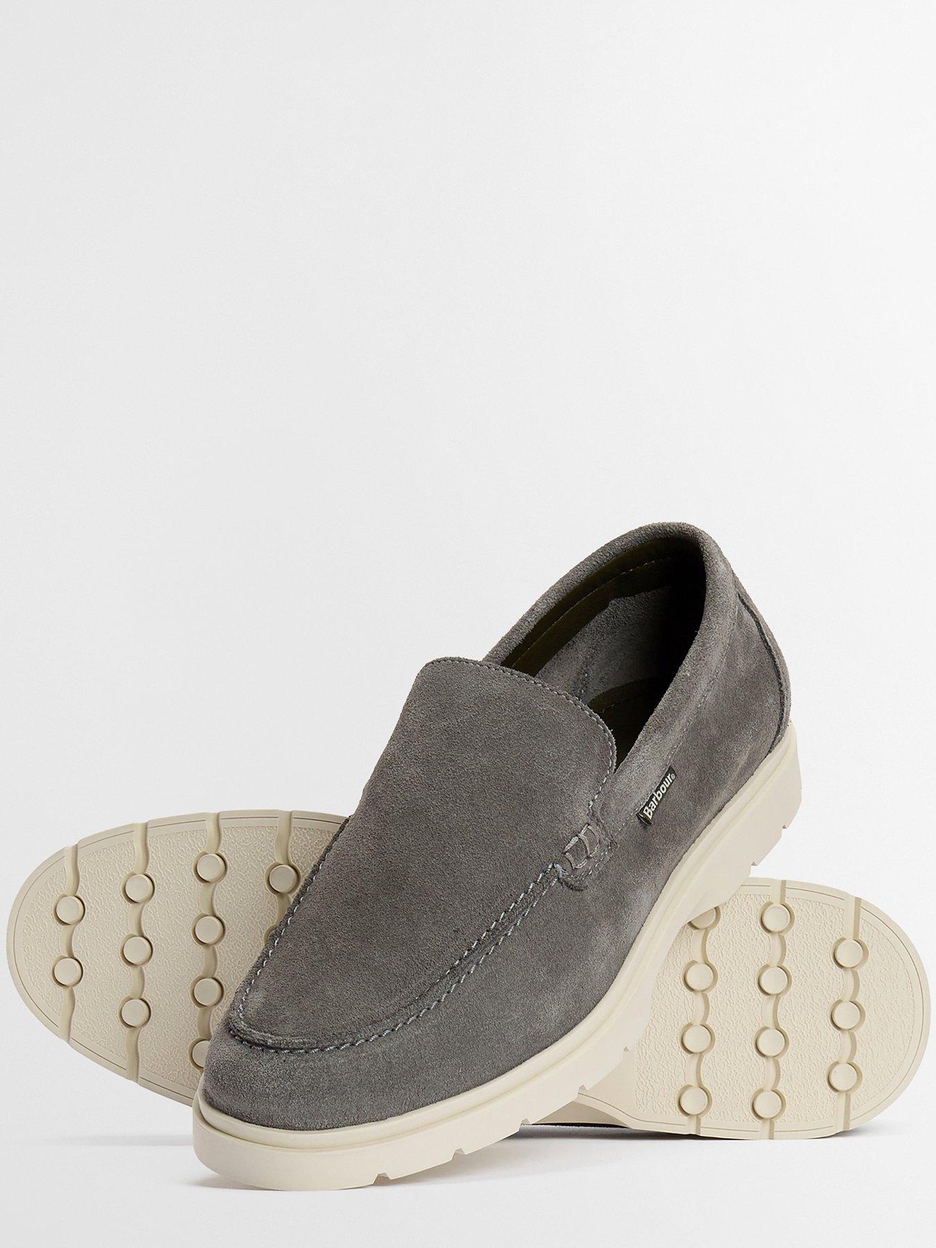 barbour-barbour-carty-loafers-light-greyoutfit