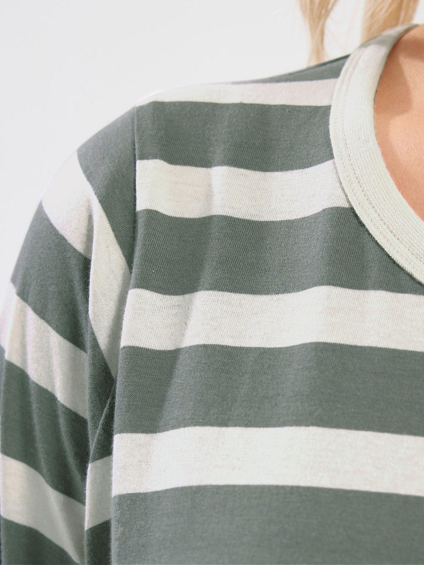 yours-curve-long-sleeve-stripe-t-shirt-greenoutfit