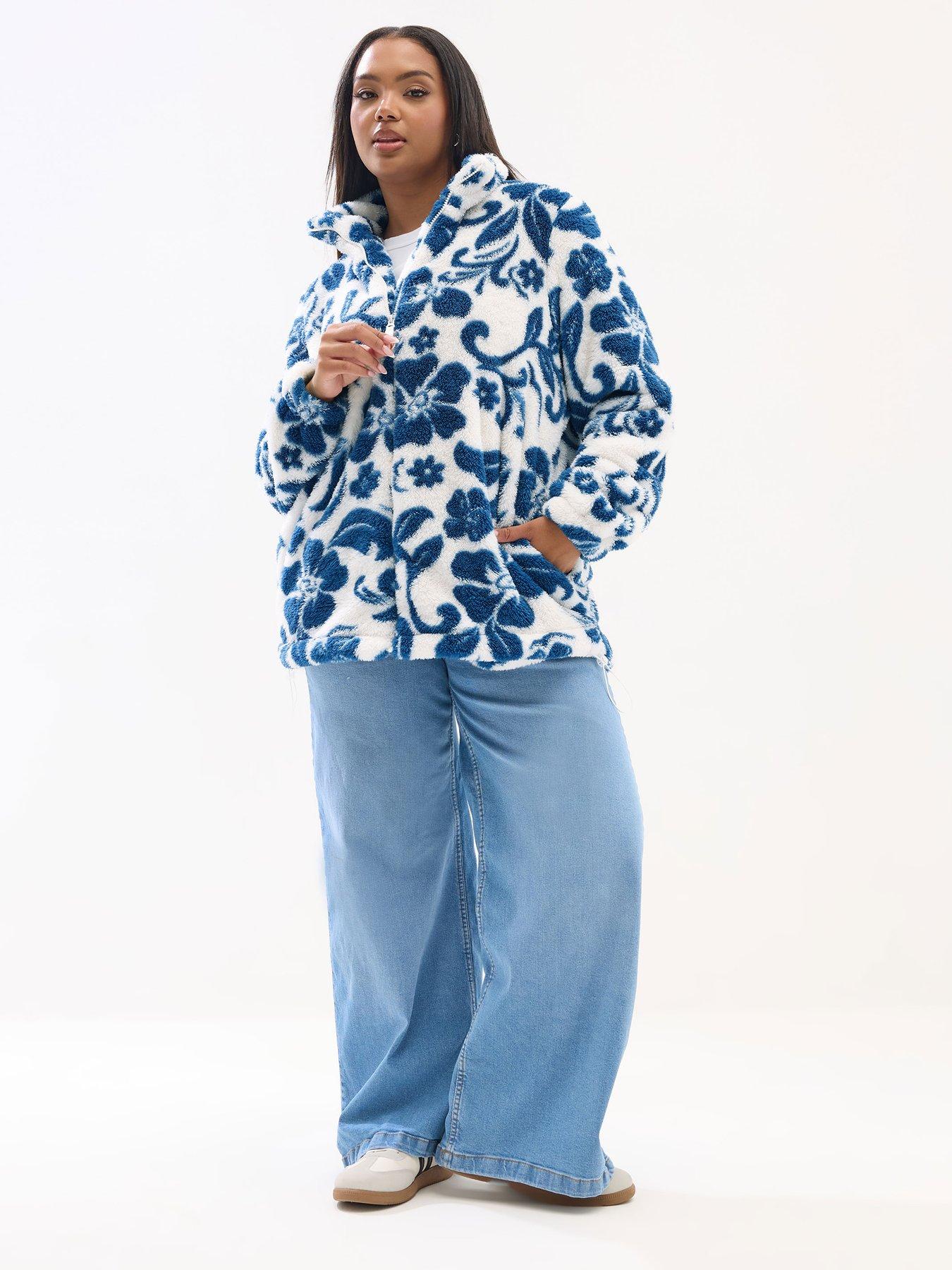 Image 3 of 4 of Yours Curve Floral Sherpa Borg Fleece - Blue