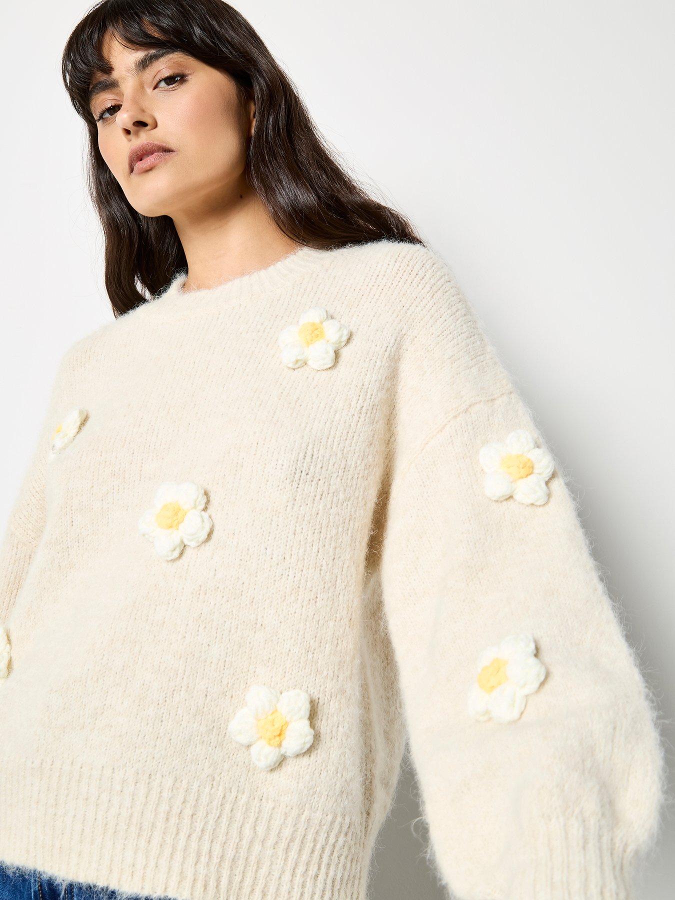 apricot-apricot-3d-daisy-oversized-jumper