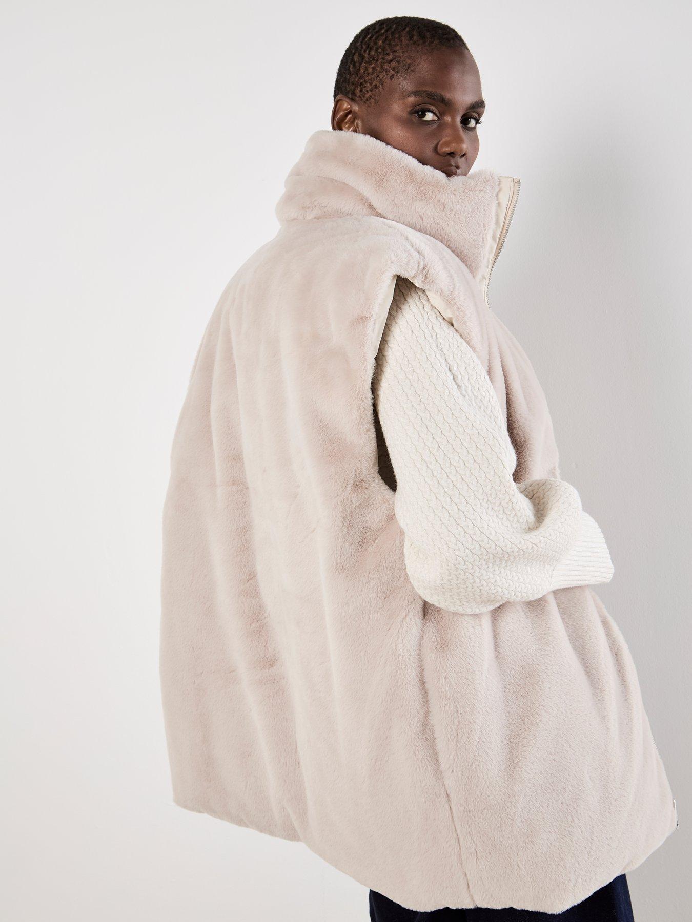apricot-apricot-reversible-oversized-puffer-jackstillFront