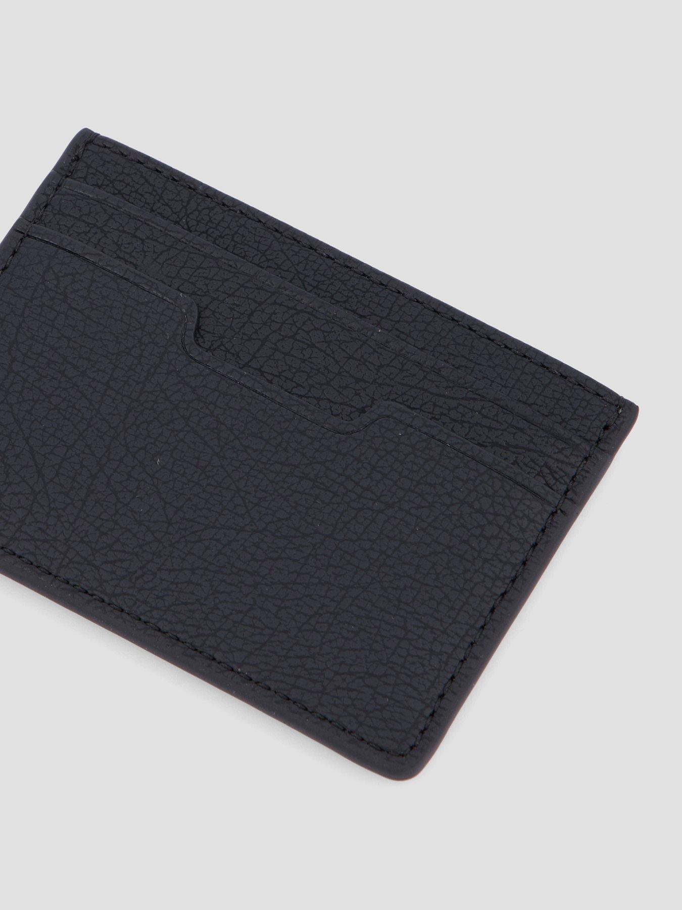 boss-lewys-leather-card-holder-blackdetail
